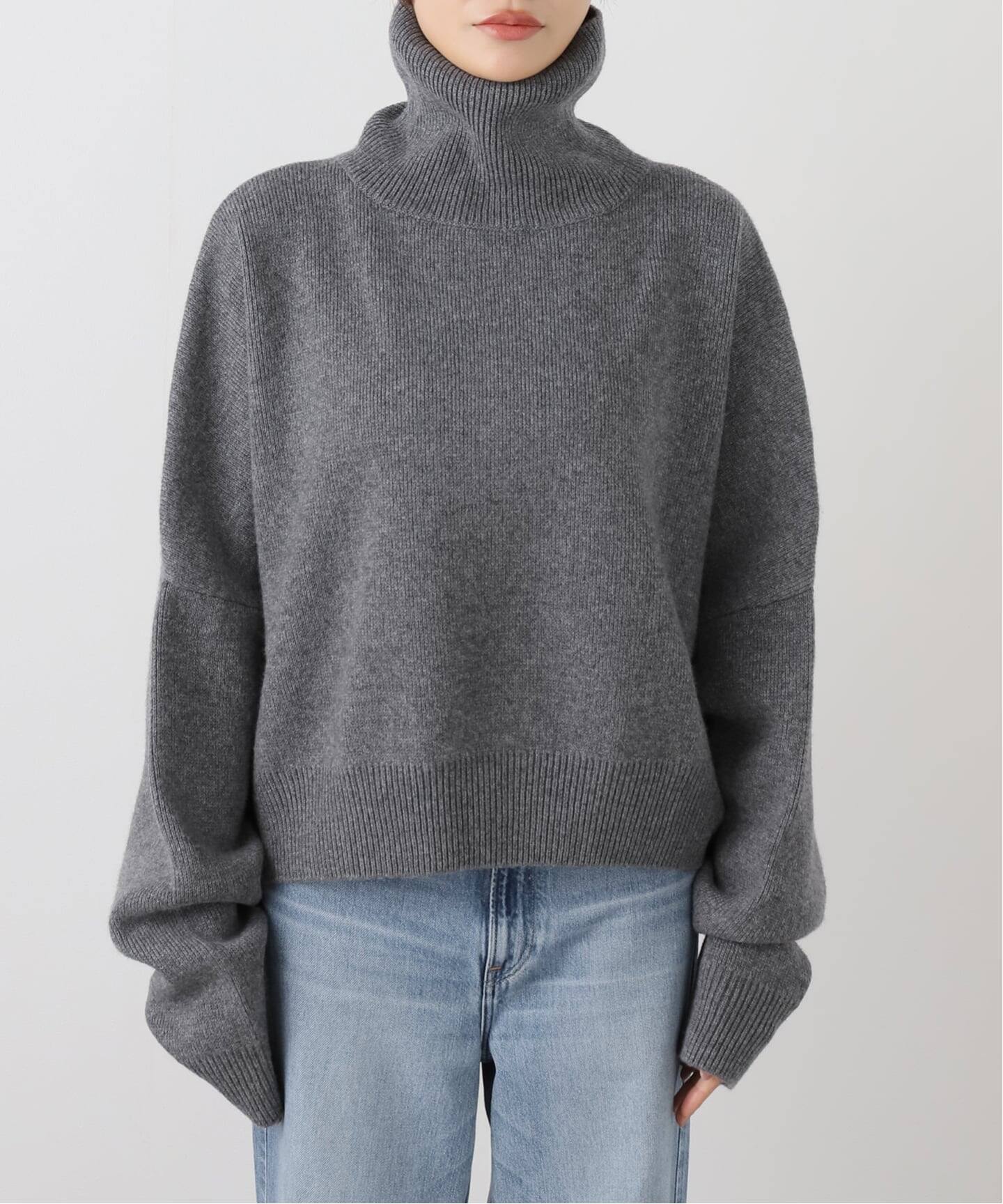 R2W/アールツーダブリュー】CROP TURTLE KNIT（ニット／セーター