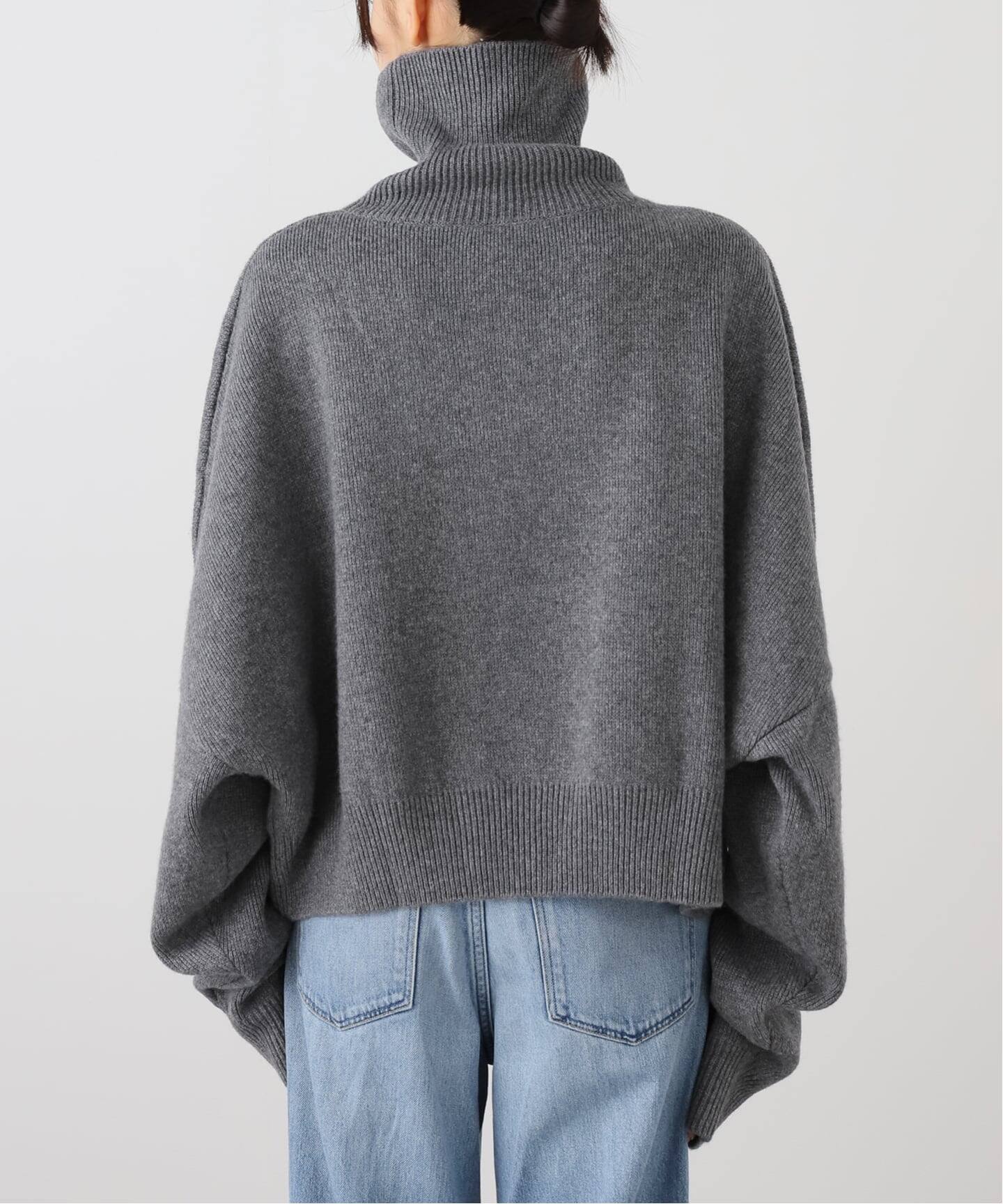 R2W/アールツーダブリュー】CROP TURTLE KNIT（ニット／セーター