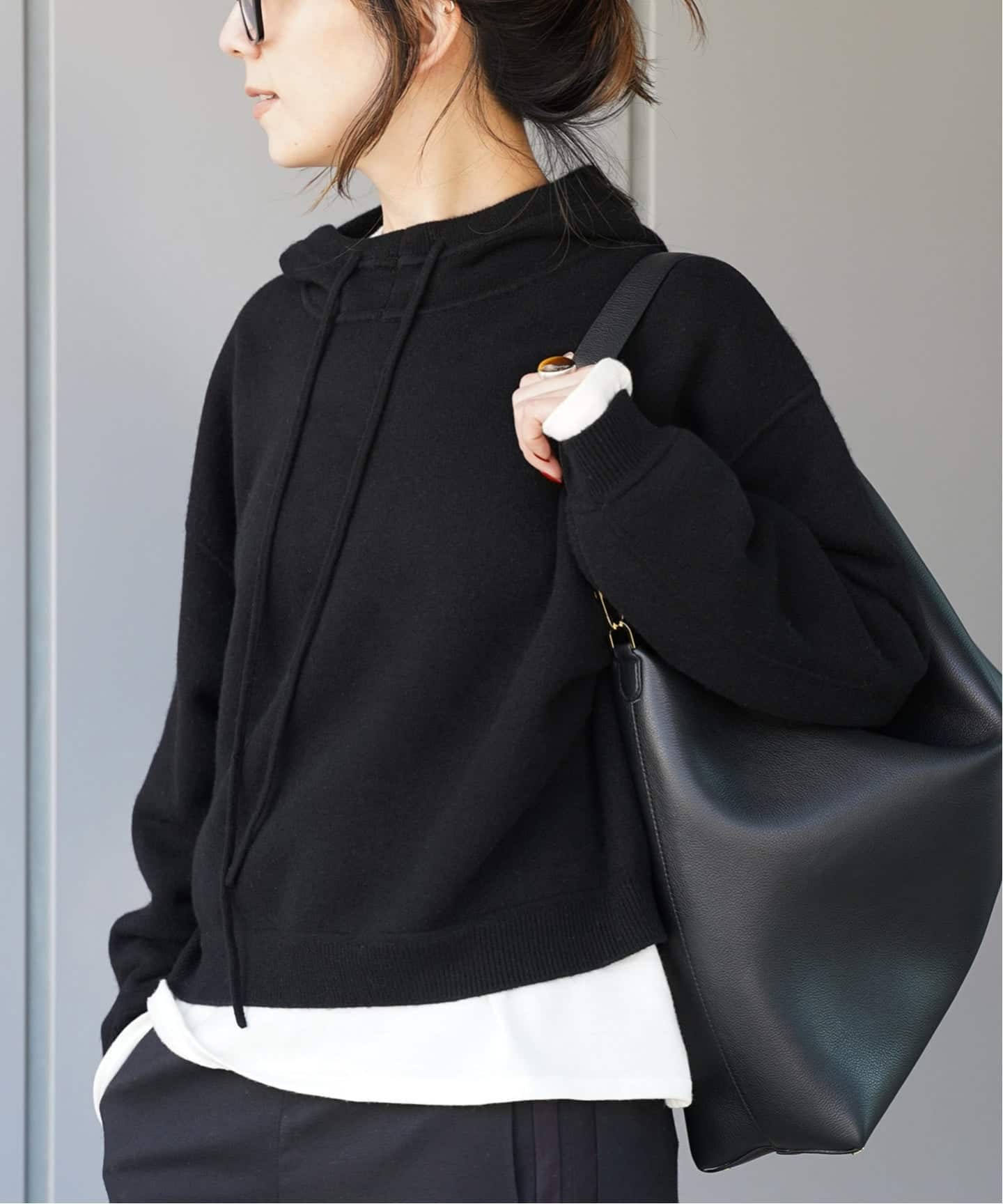 ドゥーズィエムクラス　黒フード付きオーバーサイズニット LOULOU DE SAISON/ルル デ セゾン】 LOOSE FIT HOODIE（ニット