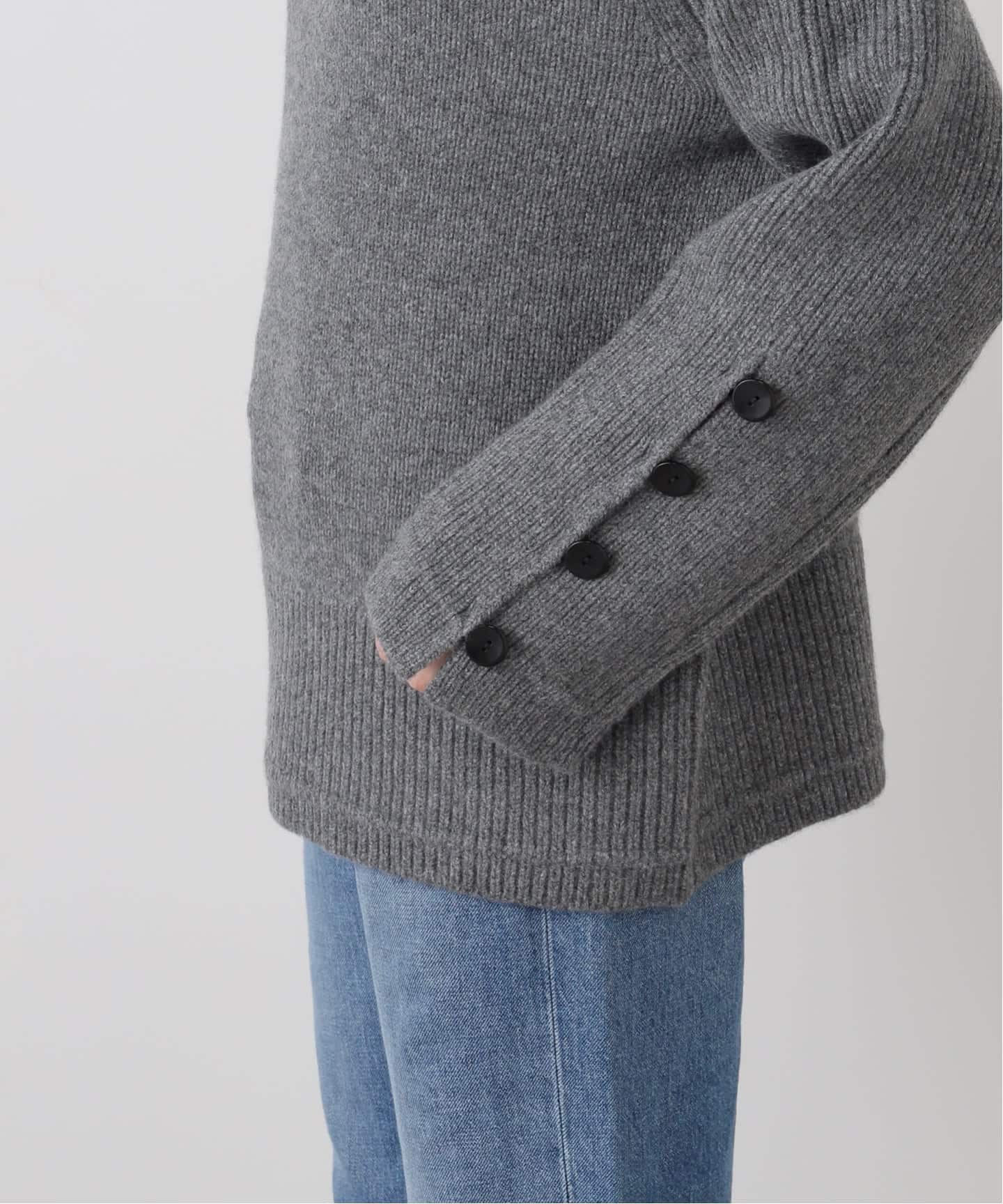 MARIA MCMANUS/マリアマクマナス】Button Mock Neck（ニット／セーター