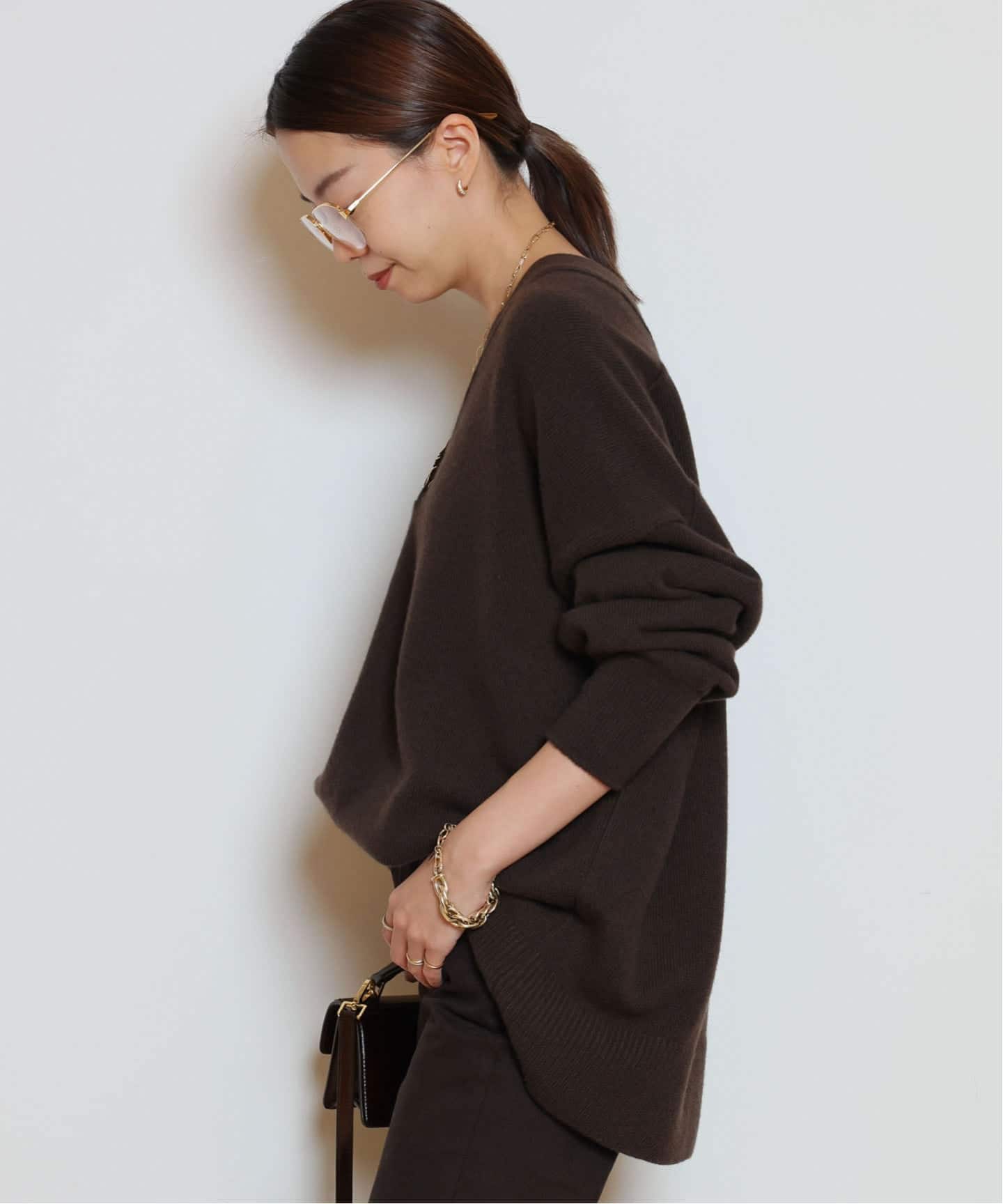 ミューズ ドゥ ドゥーズィエムクラス 23AW アゼVネックプルオーバー Deuxieme Classe（ドゥーズィエムクラス）の「*OLBIAアゼVネック