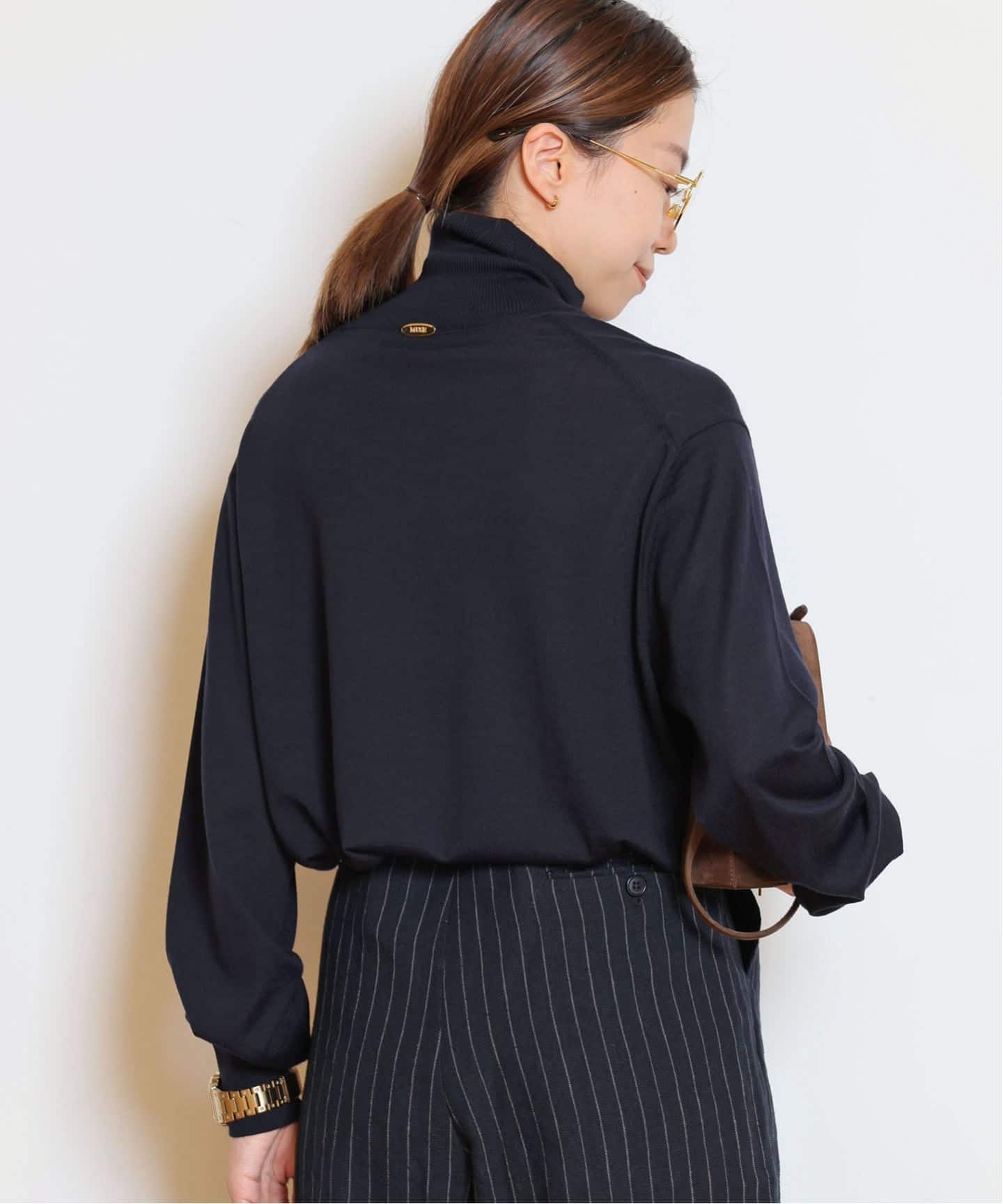 MILLENNIUM タートルネック スリットプルオーバー（ニット／セーター