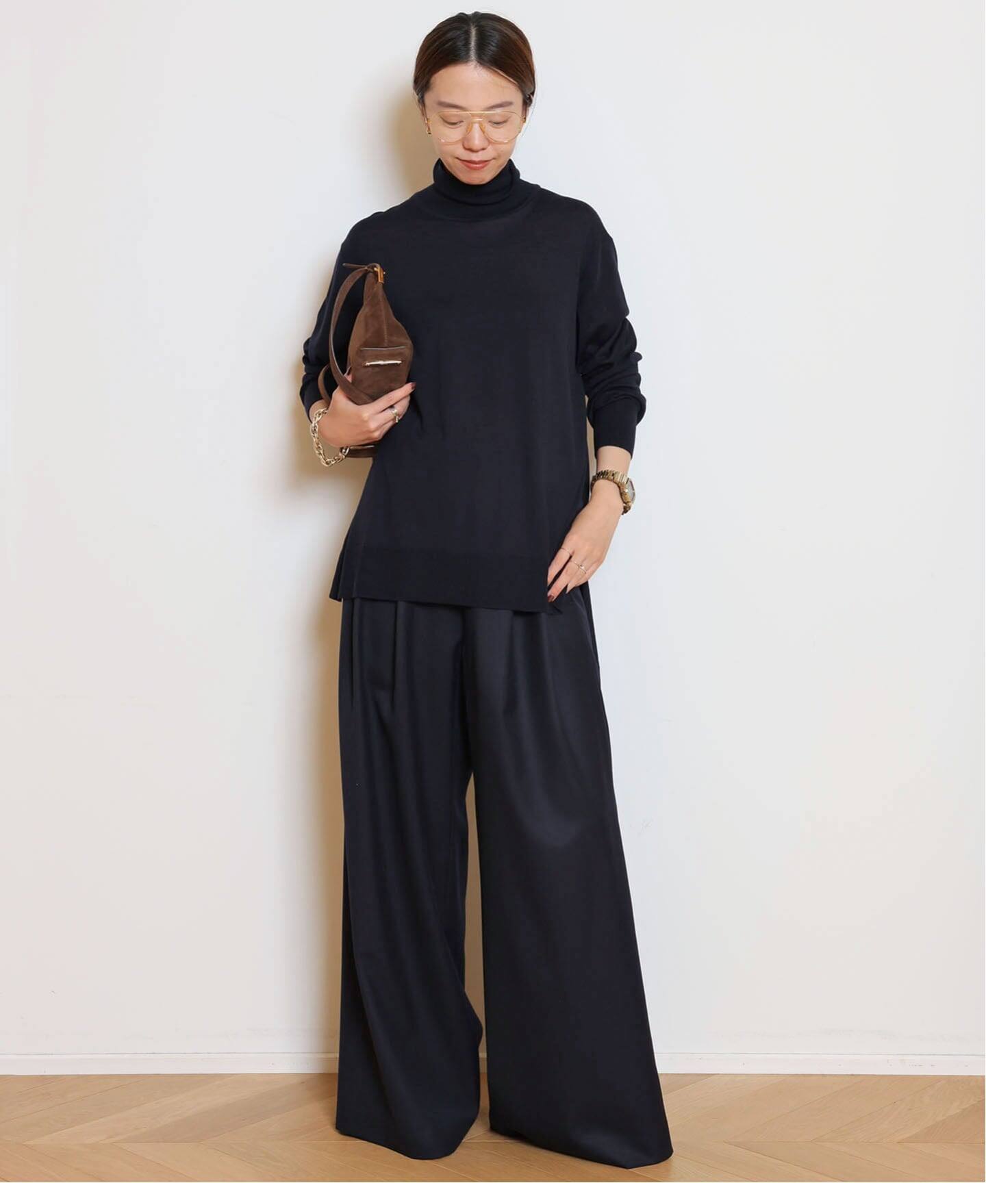 MILLENNIUM タートルネック スリットプルオーバー（ニット／セーター