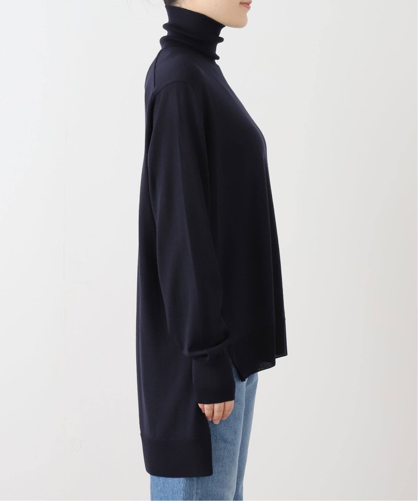 MILLENNIUM タートルネック スリットプルオーバー（ニット／セーター