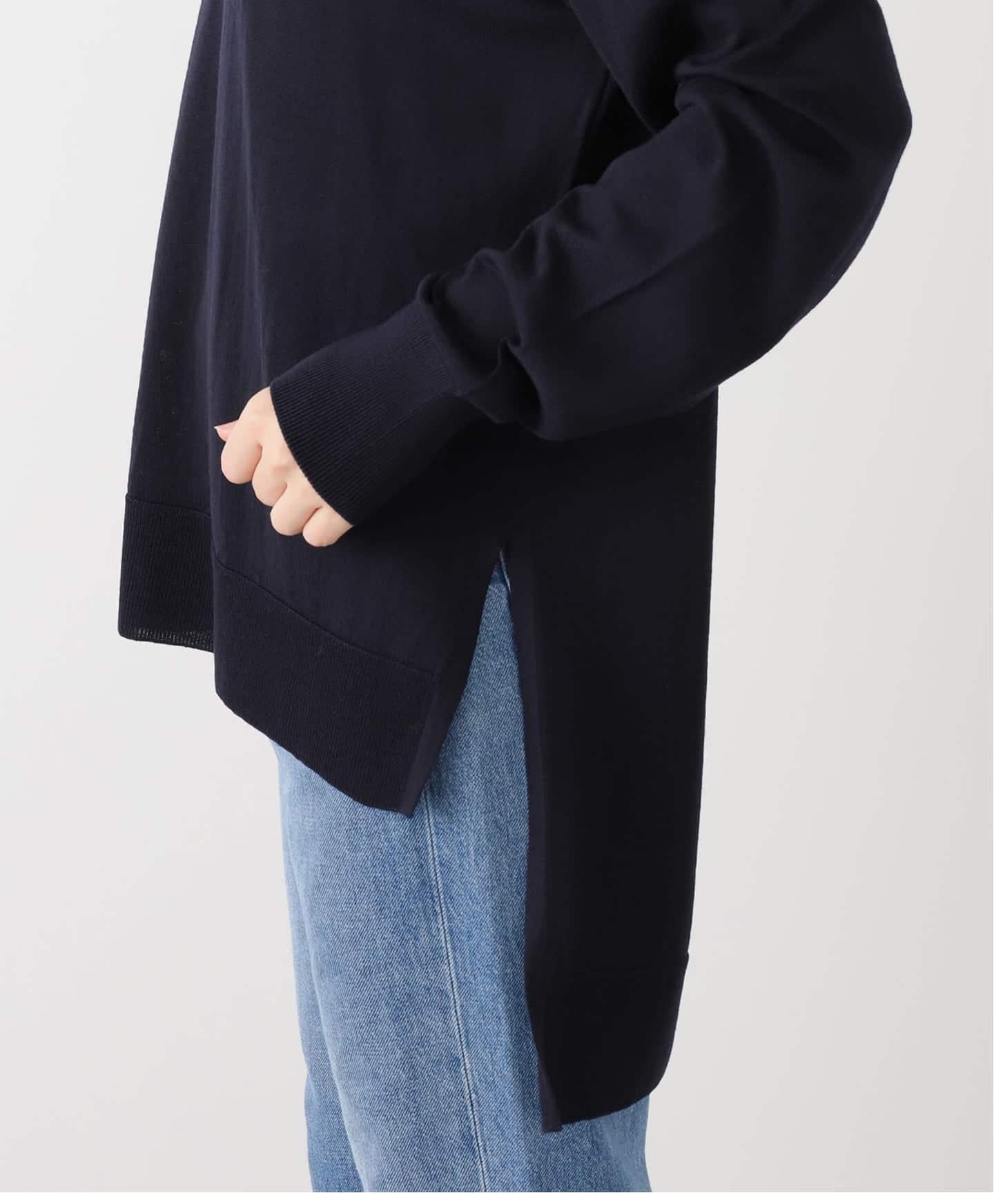 MILLENNIUM タートルネック スリットプルオーバー（ニット／セーター