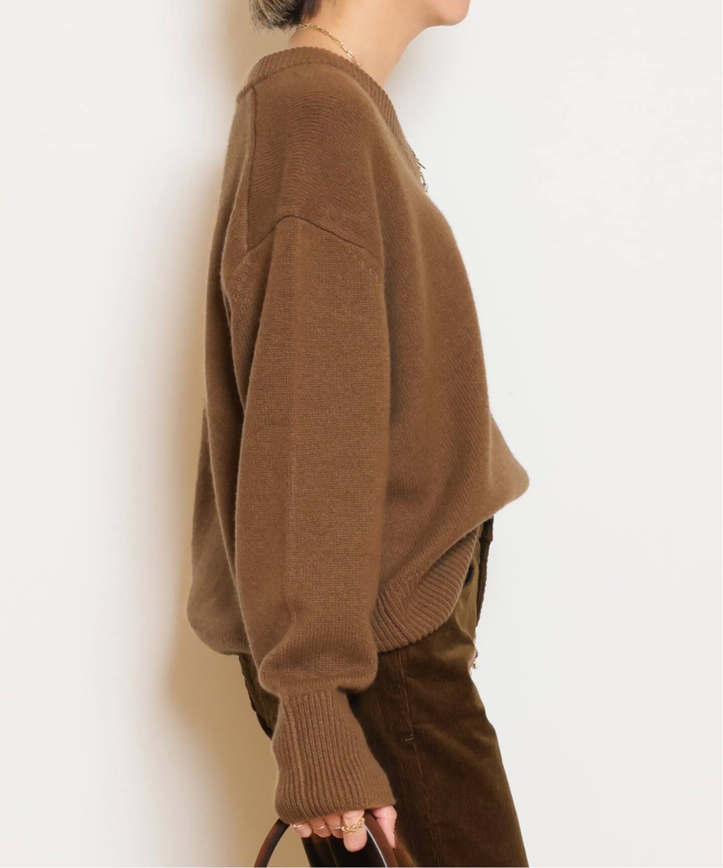 CASHY OVER Vネック プルオーバー（ニット／セーター）｜MUSE de