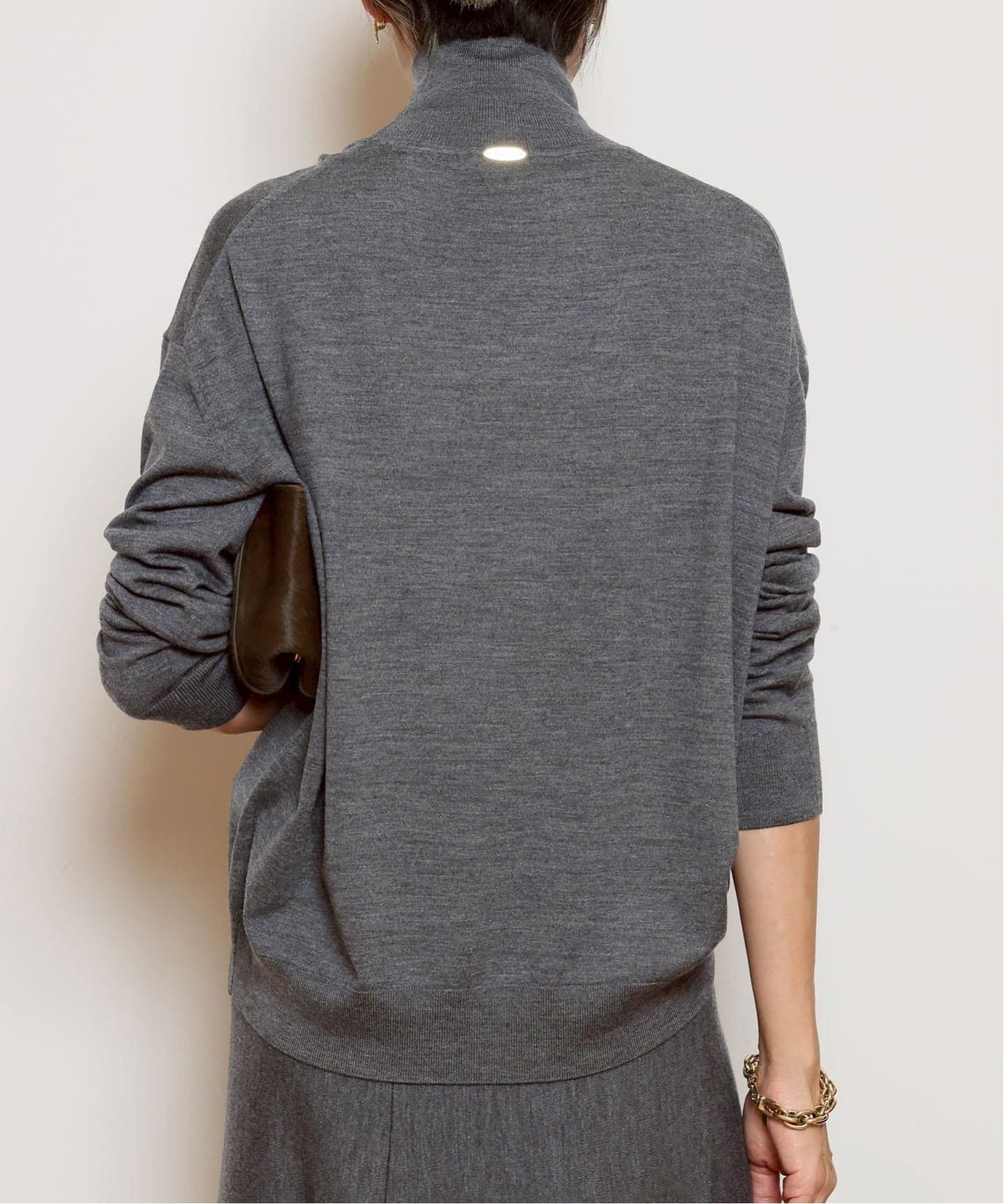 ミューズ ドゥーズィエムクラス タートルネック プルオーバー ニット　アイボリー Deuxieme Classe（ドゥーズィエムクラス）の「*JUSPER