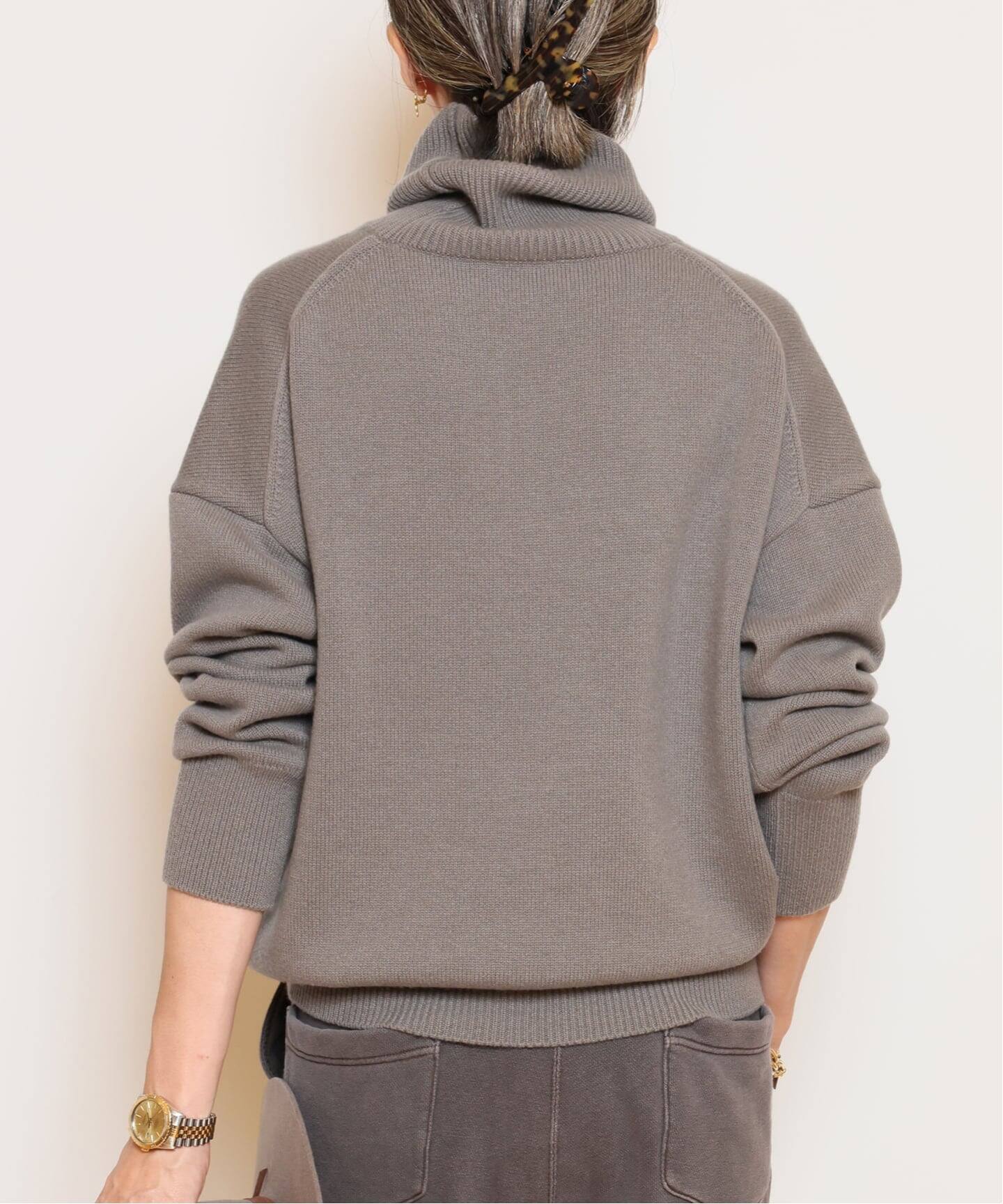 ミドルゲージタートルニット（ニット／セーター）｜MUSE de Deuxieme