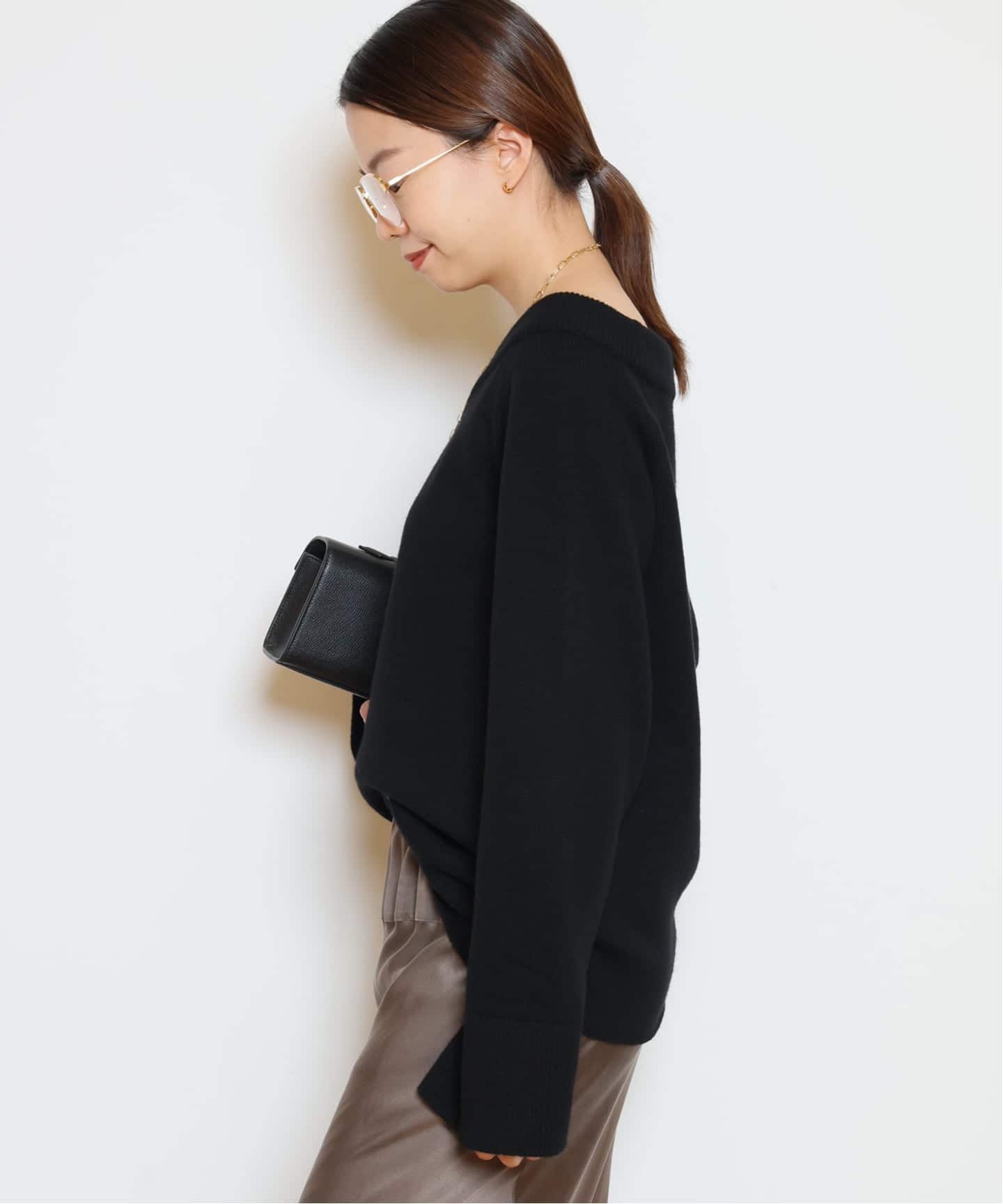 ミドルゲージ Vネック ニット（ニット／セーター）｜MUSE de Deuxieme