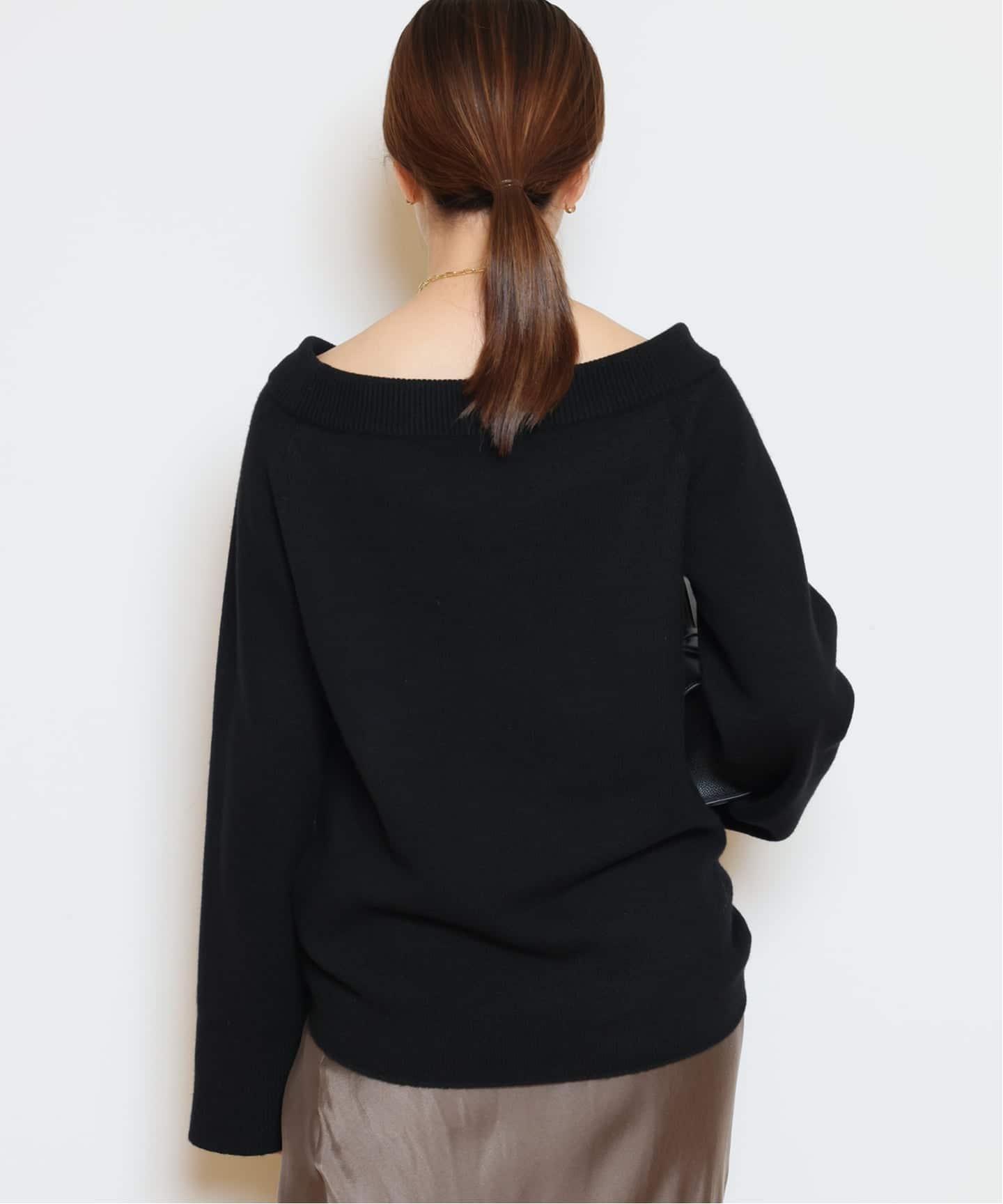 ミドルゲージ Vネック ニット（ニット／セーター）｜MUSE de Deuxieme