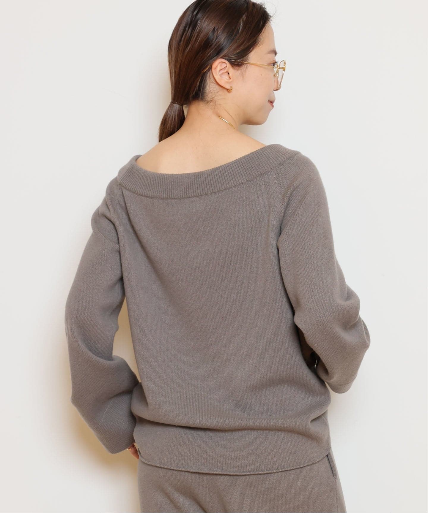 ミドルゲージ Vネック ニット（ニット／セーター）｜MUSE de Deuxieme