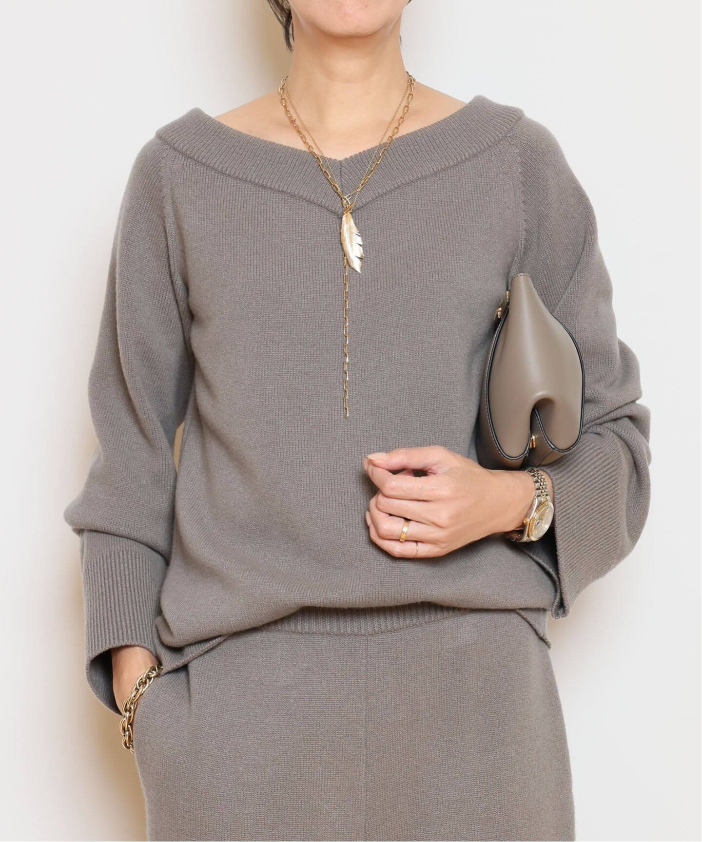 ミドルゲージ Vネック ニット（ニット／セーター）｜MUSE de Deuxieme