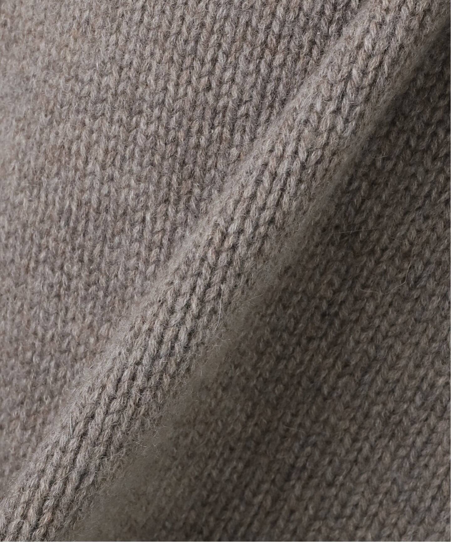 R2W/アールツーダブリュー】CASHMERE タートルネックニット（ニット
