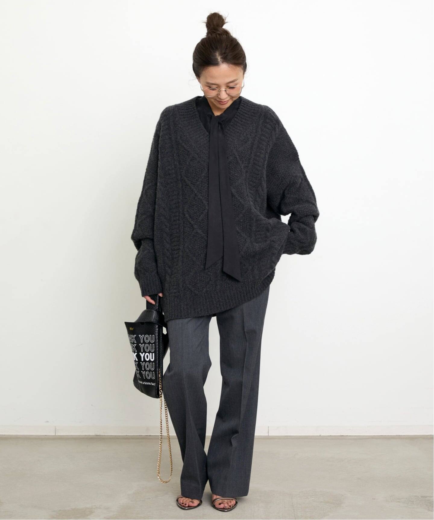 アパルトモン　ELE STOLYOF Vネック ニット ALAN V-NECK KNIT（ニット／セーター）｜L'Appartement
