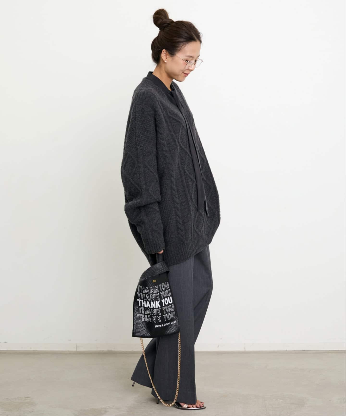 ALAN V-NECK KNIT（ニット／セーター）｜L'Appartement