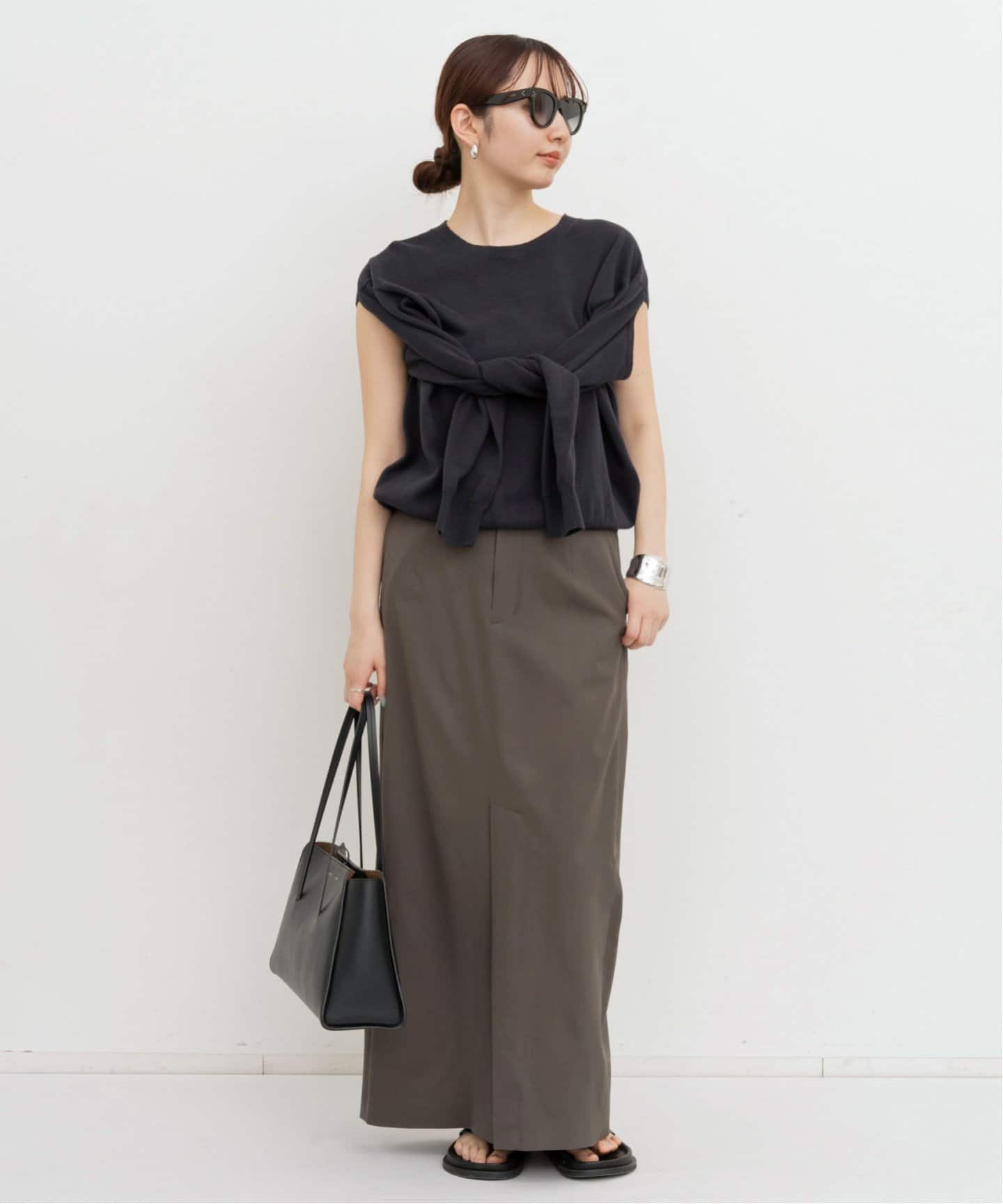 アパルトモン　RUOHAN ニット RUOHAN/ローハン】 OFF SHOULDER KNITTED TOP（ニット／セーター