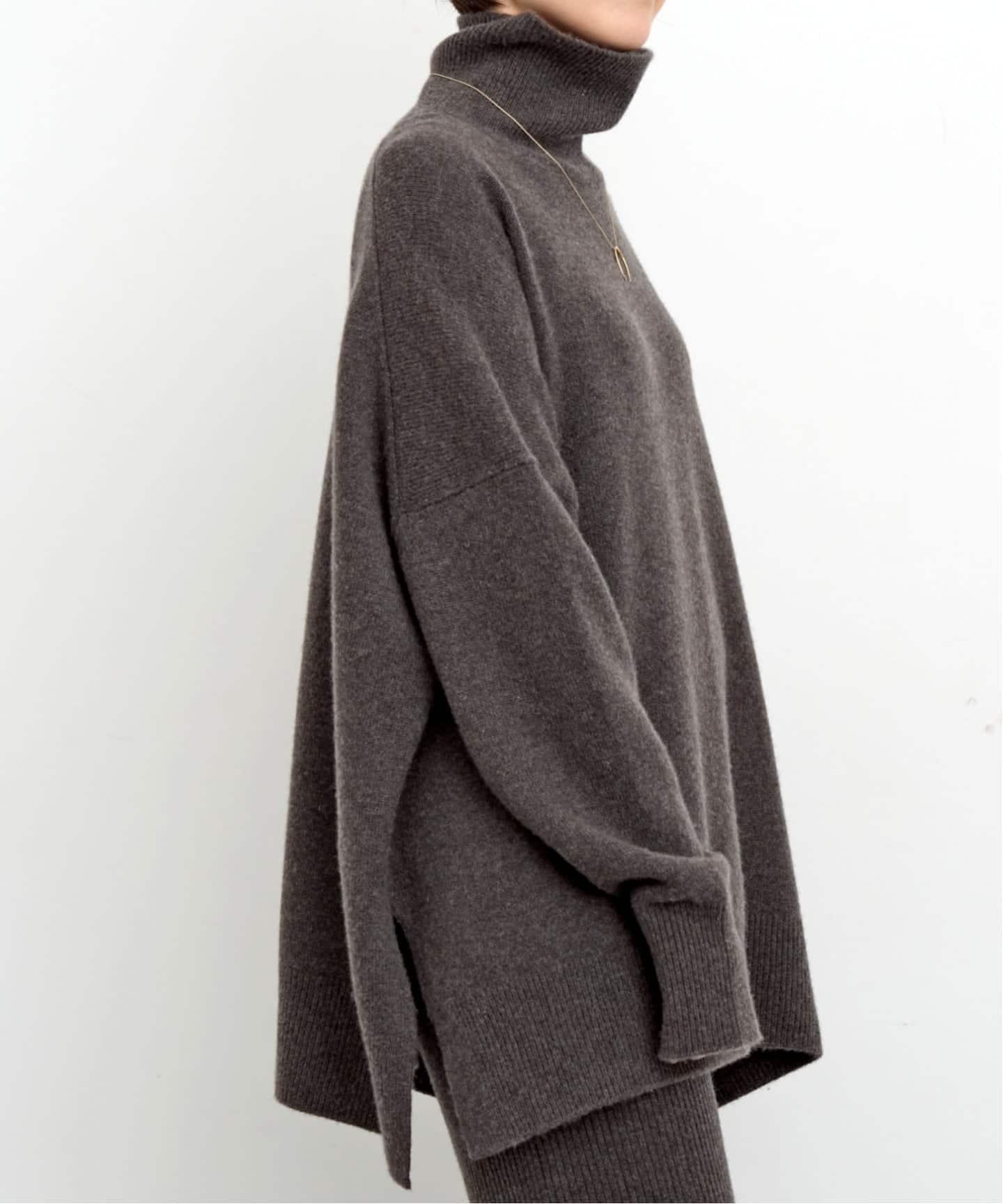 CASHMERE TURTLE NECK KNIT（ニット／セーター）｜L'Appartement