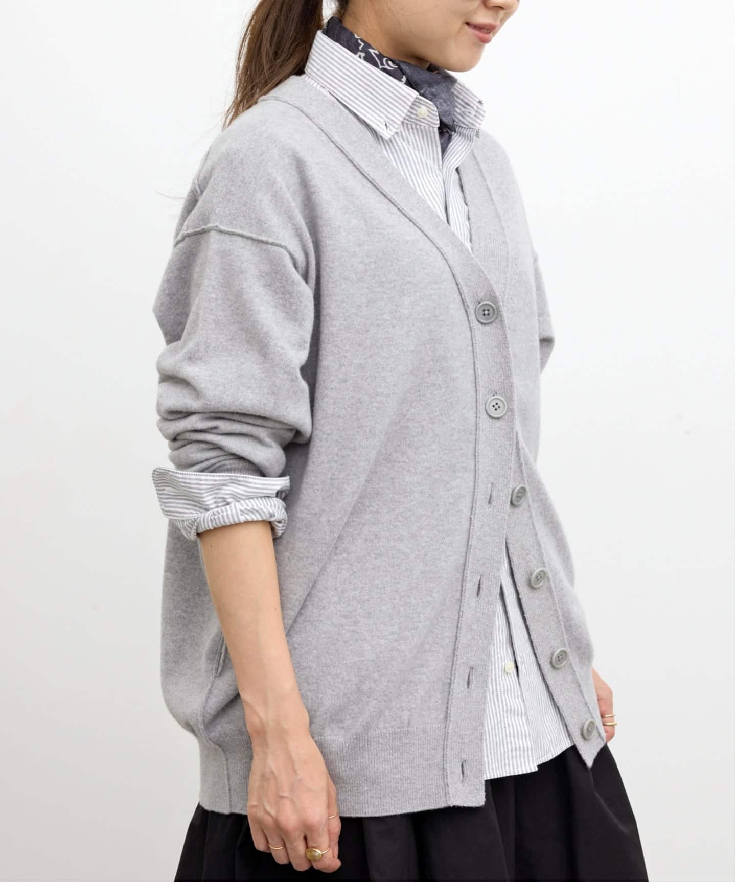 6/8まで 25ss アパルトモン Cardigan カーディガン VIRGIN WOOL V CARDIGAN（カーディガン）｜L'Appartement