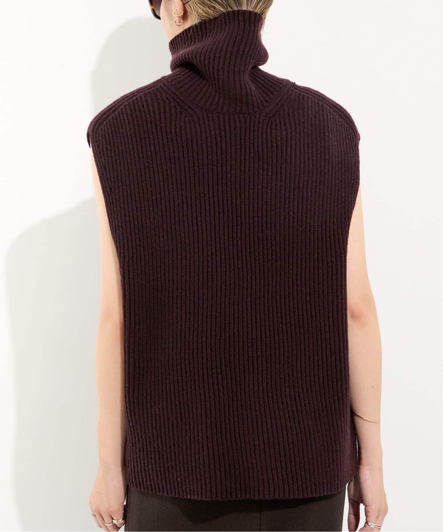 R2W/アールツーダブリュー】 ZIPPER KNIT VEST（ニット