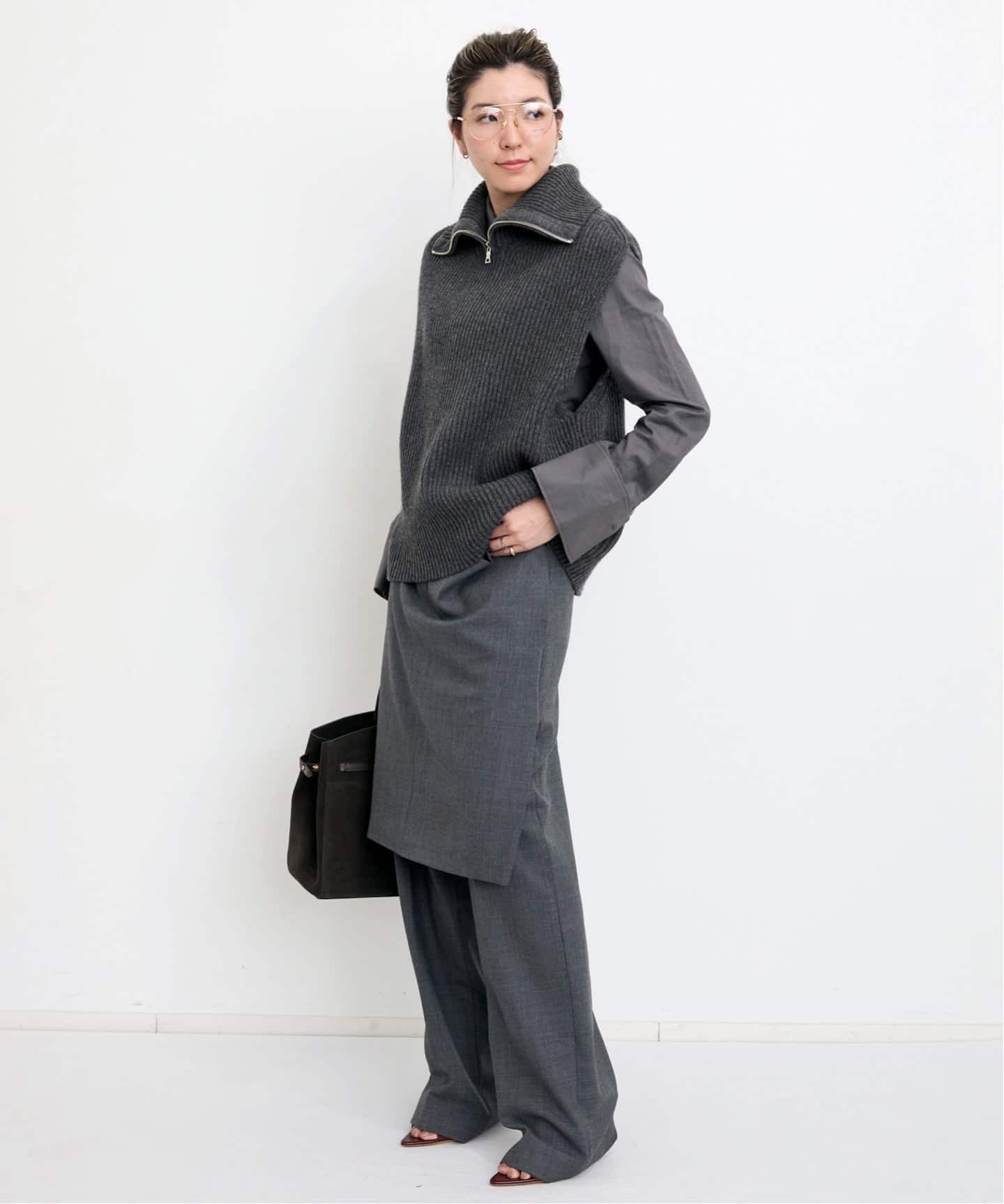 美品　アパルトモン　ニット　ベストL'Appartement Knit Vest R2W/アールツーダブリュー】 ZIPPER KNIT VEST（ニット