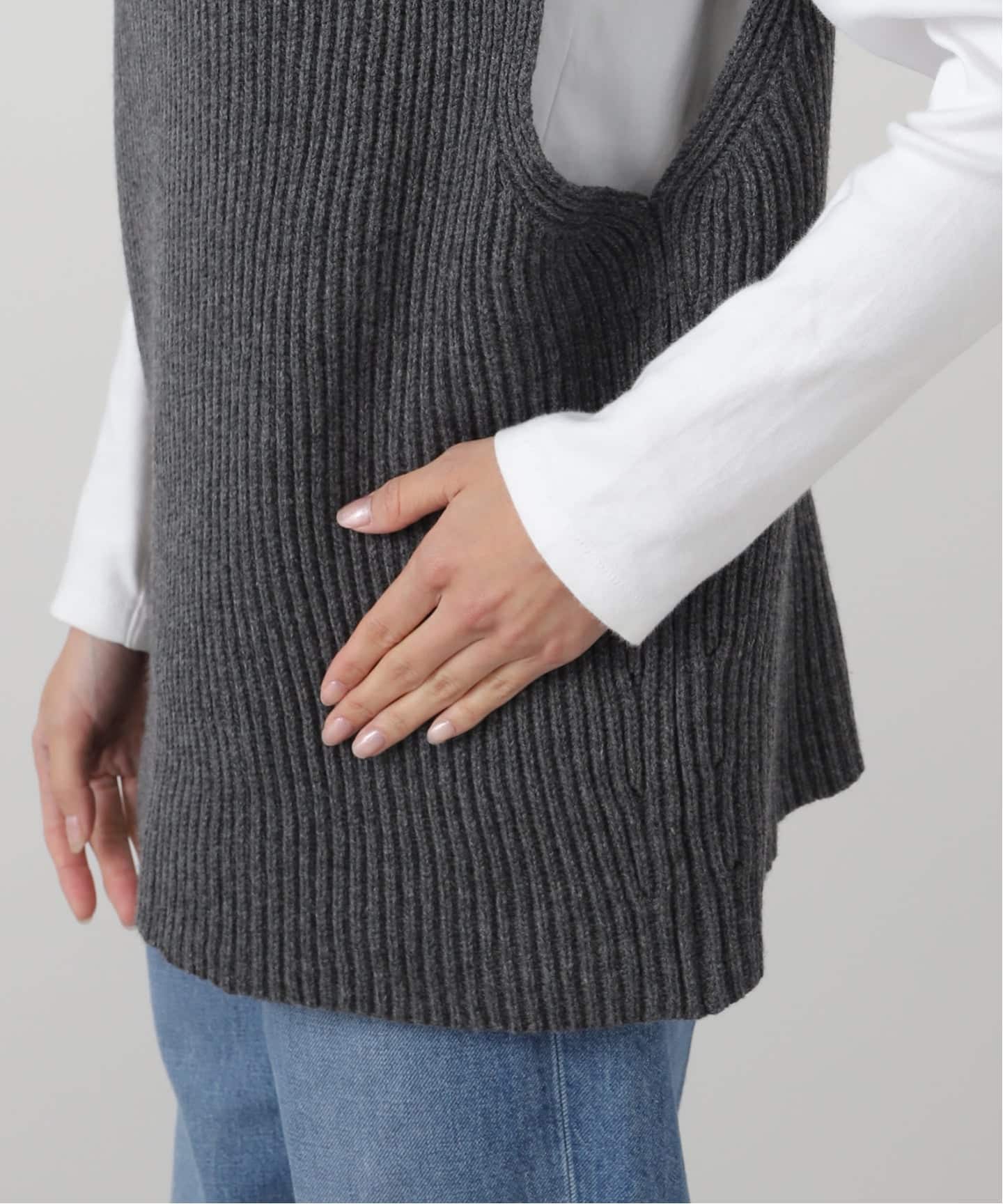 R2W/アールツーダブリュー】 ZIPPER KNIT VEST（ニット