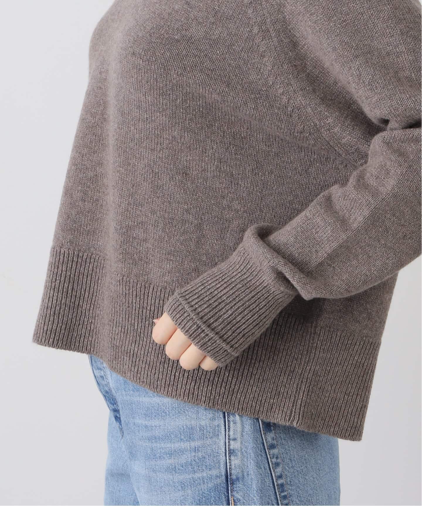 MONICA CORDERA クルーネックニット MONICA CORDERA ‐ CREW NECK KNIT CAPE