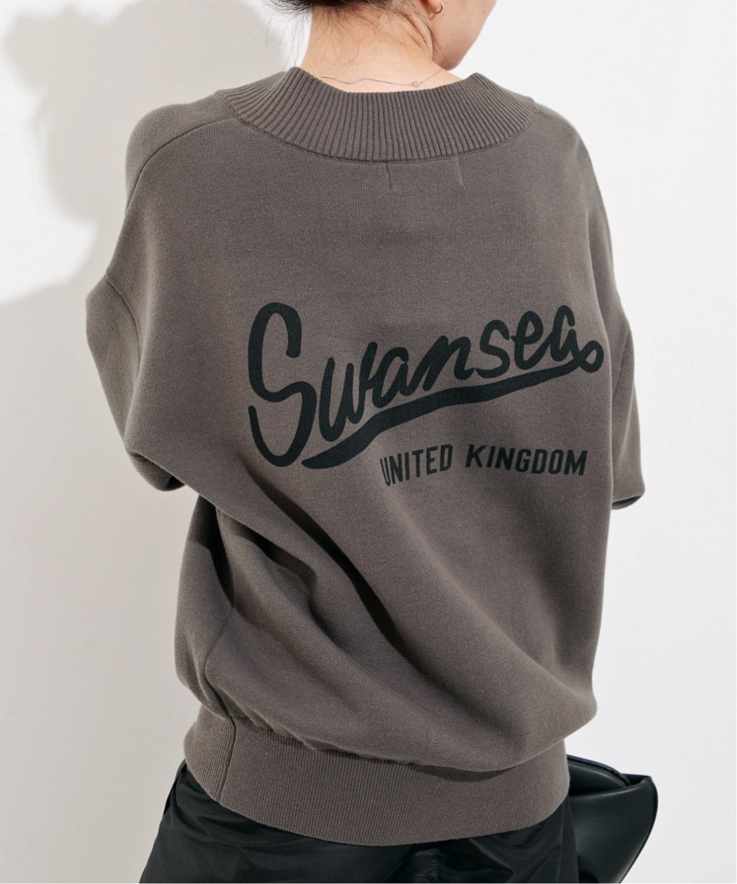 美品【J.J.MERCER/ジェイジェイマーサー】 V NECK KNIT J.J.MERCER/ジェイジェイマーサー】 V NECK KNIT（ニット