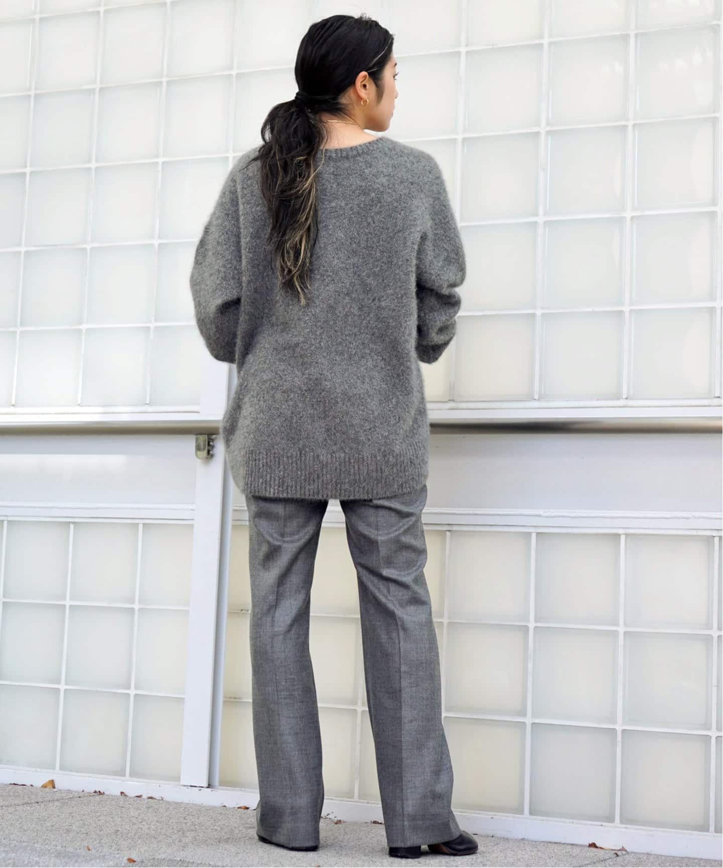 フォックスブレンドラメVネックプルオーバー（ニット／セーター）｜AP