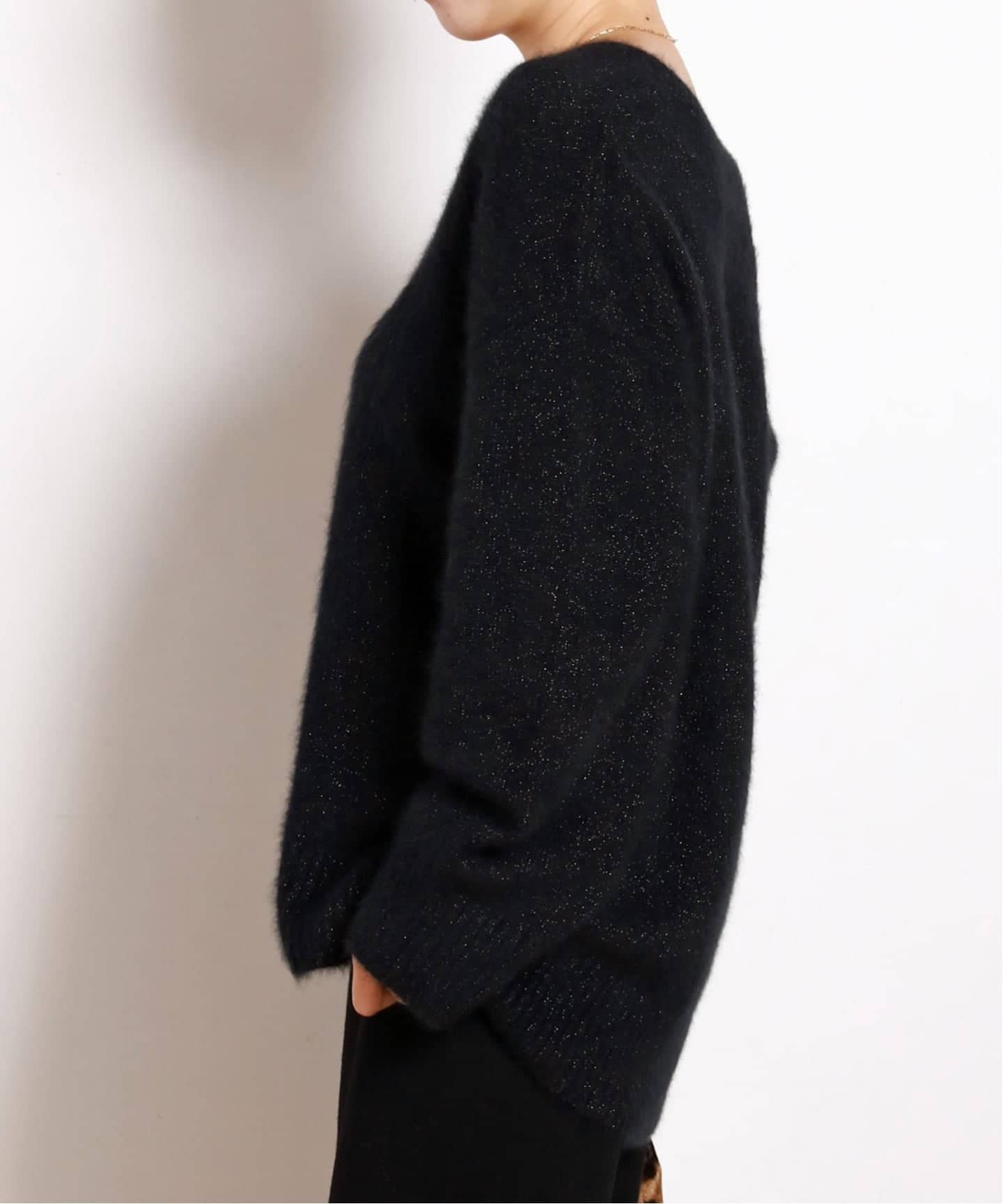 フォックスブレンドラメVネックプルオーバー（ニット／セーター）｜AP