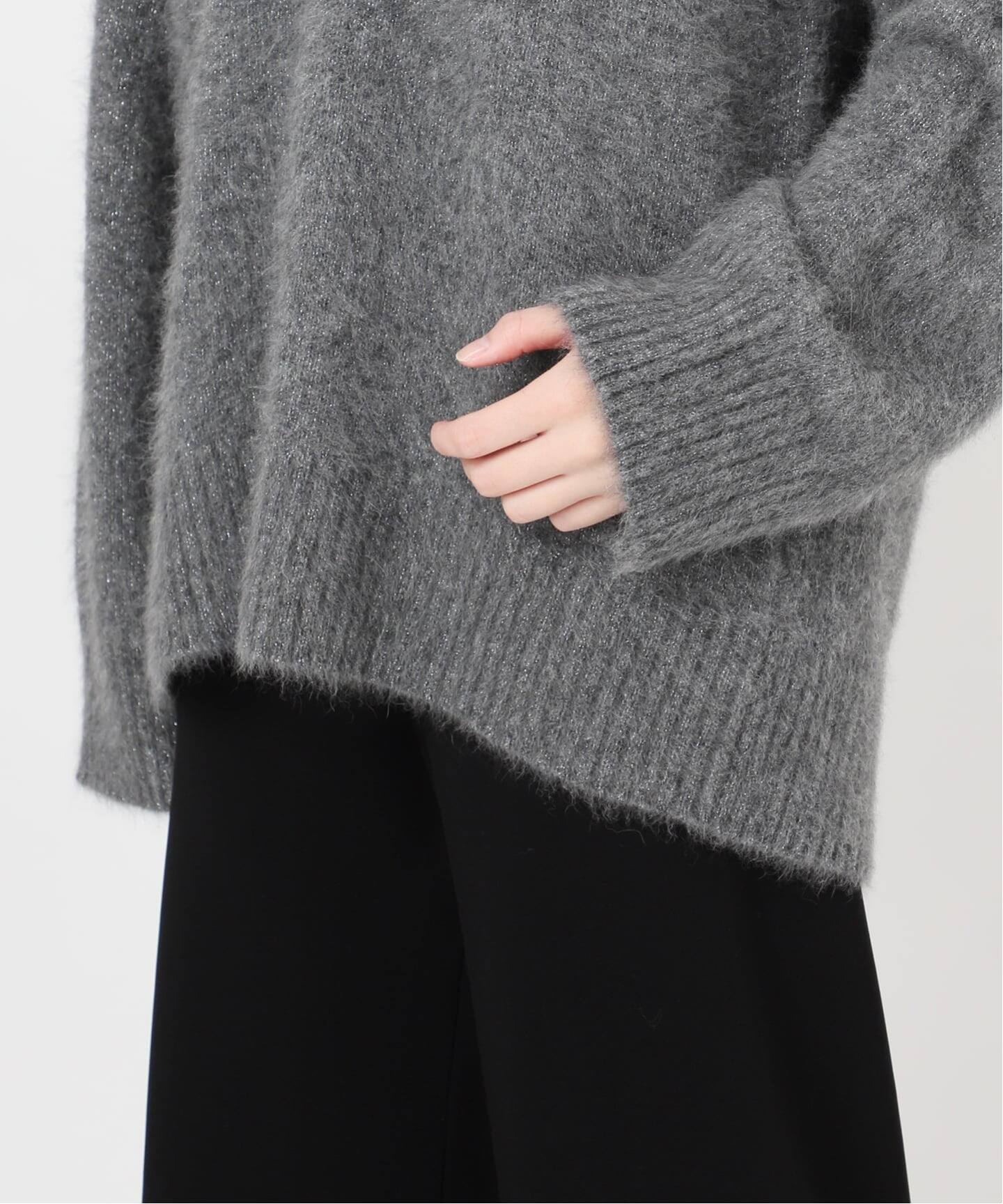 新品未使用✨AP STUDIO SCENTOFグレー Vネック ニット 長袖 新品未使用✨AP STUDIO SCENTOFグレー Vネック ニット 長袖 エーピー