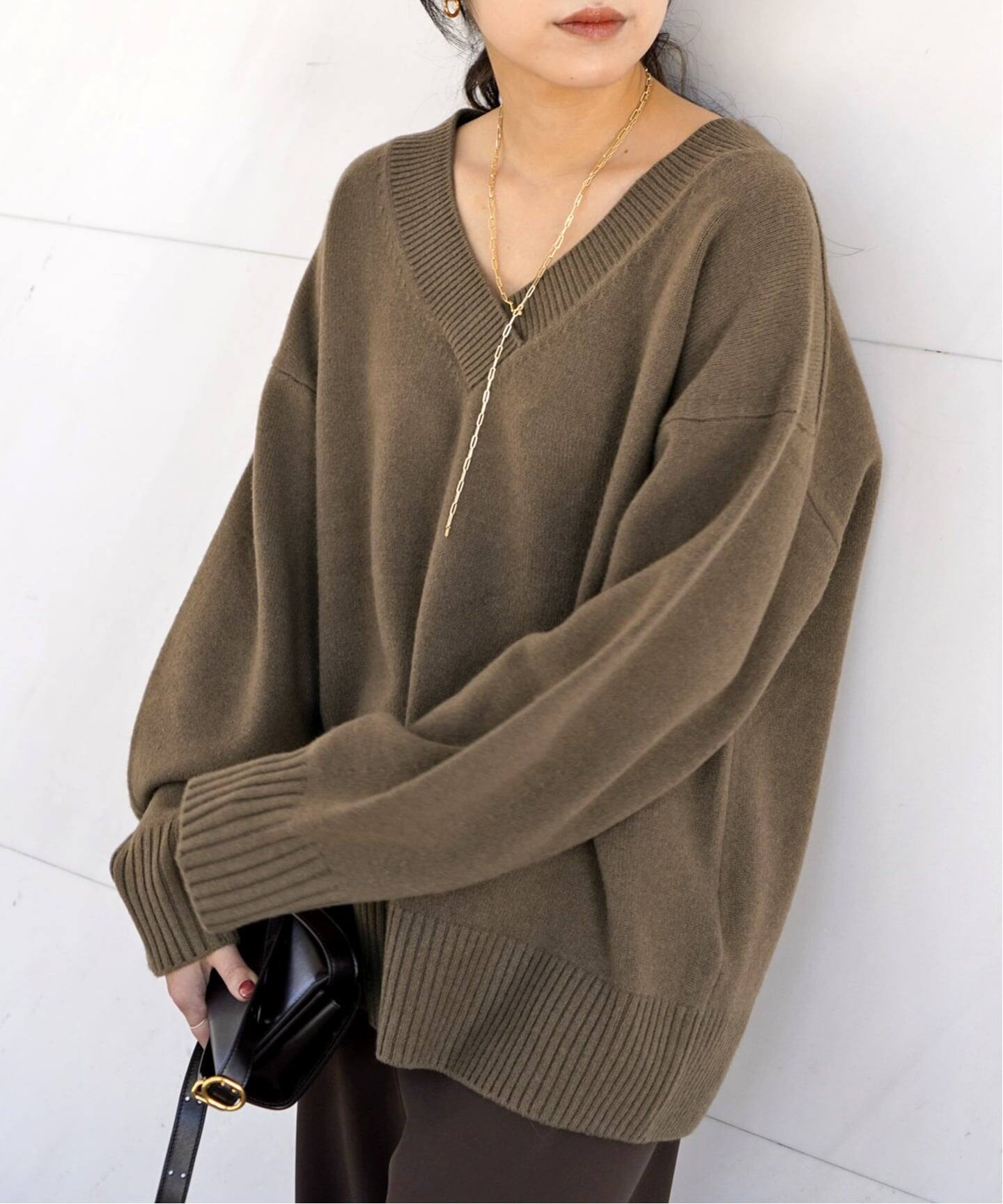 MULE Vネックプルオーバー（ニット／セーター）｜AP STUDIO（エーピー