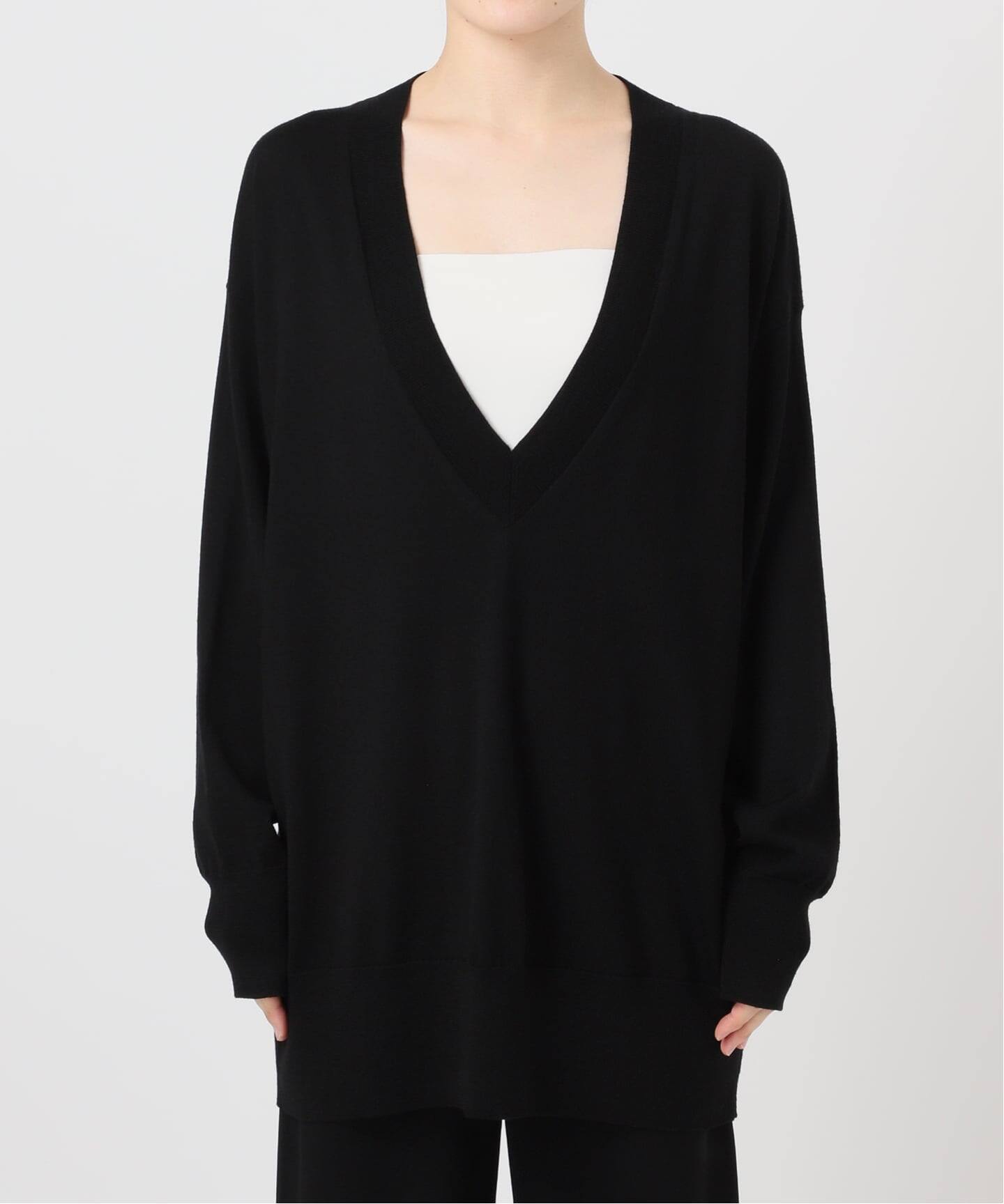 AP STUDIO★バックロゴ Vネック プルオーバー 美品 ブラック Vネックオーバープルオーバー（ニット/セーター）｜AP STUDIO