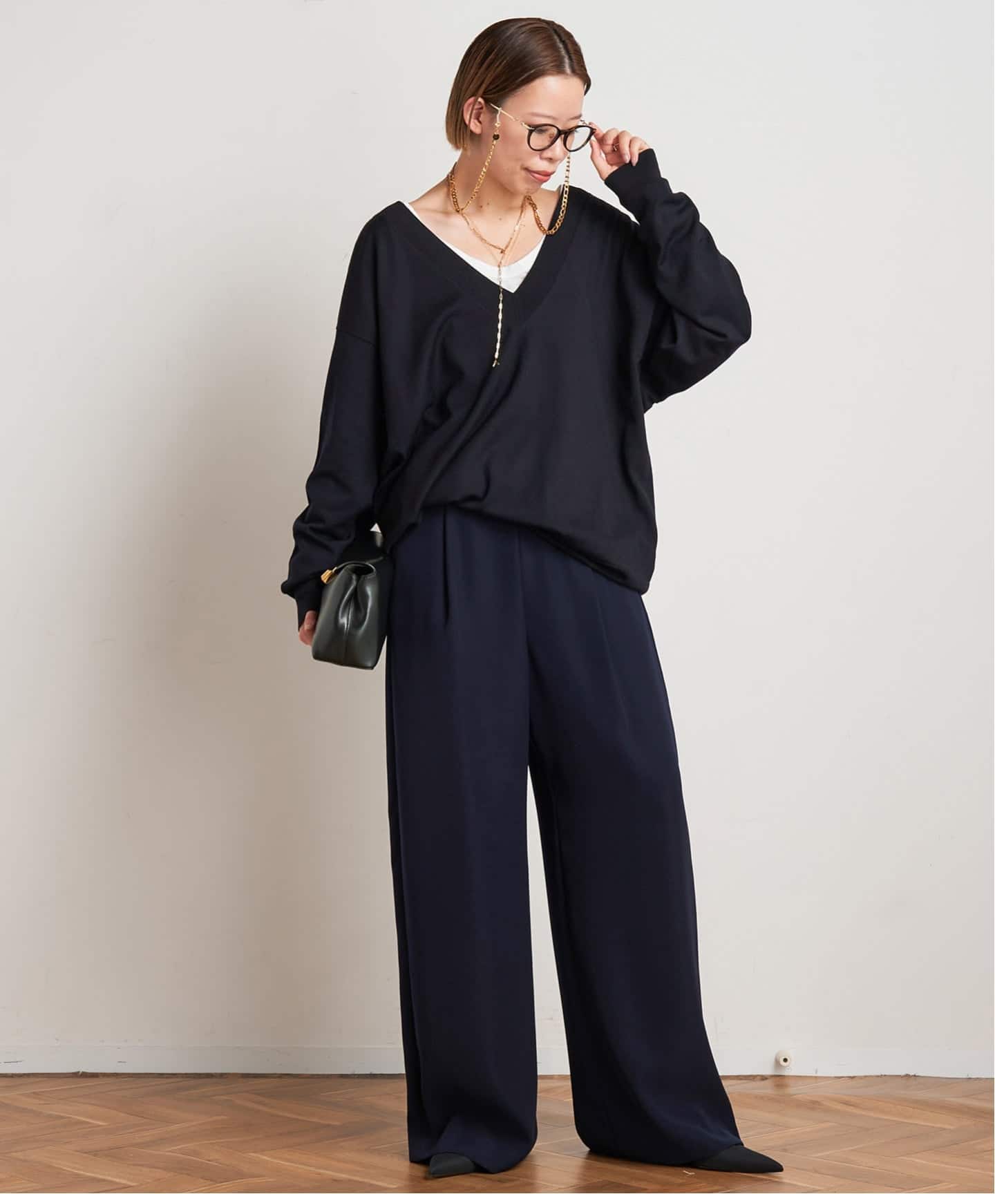 ディープVネックニット（ニット／セーター）｜AP STUDIO（エーピー