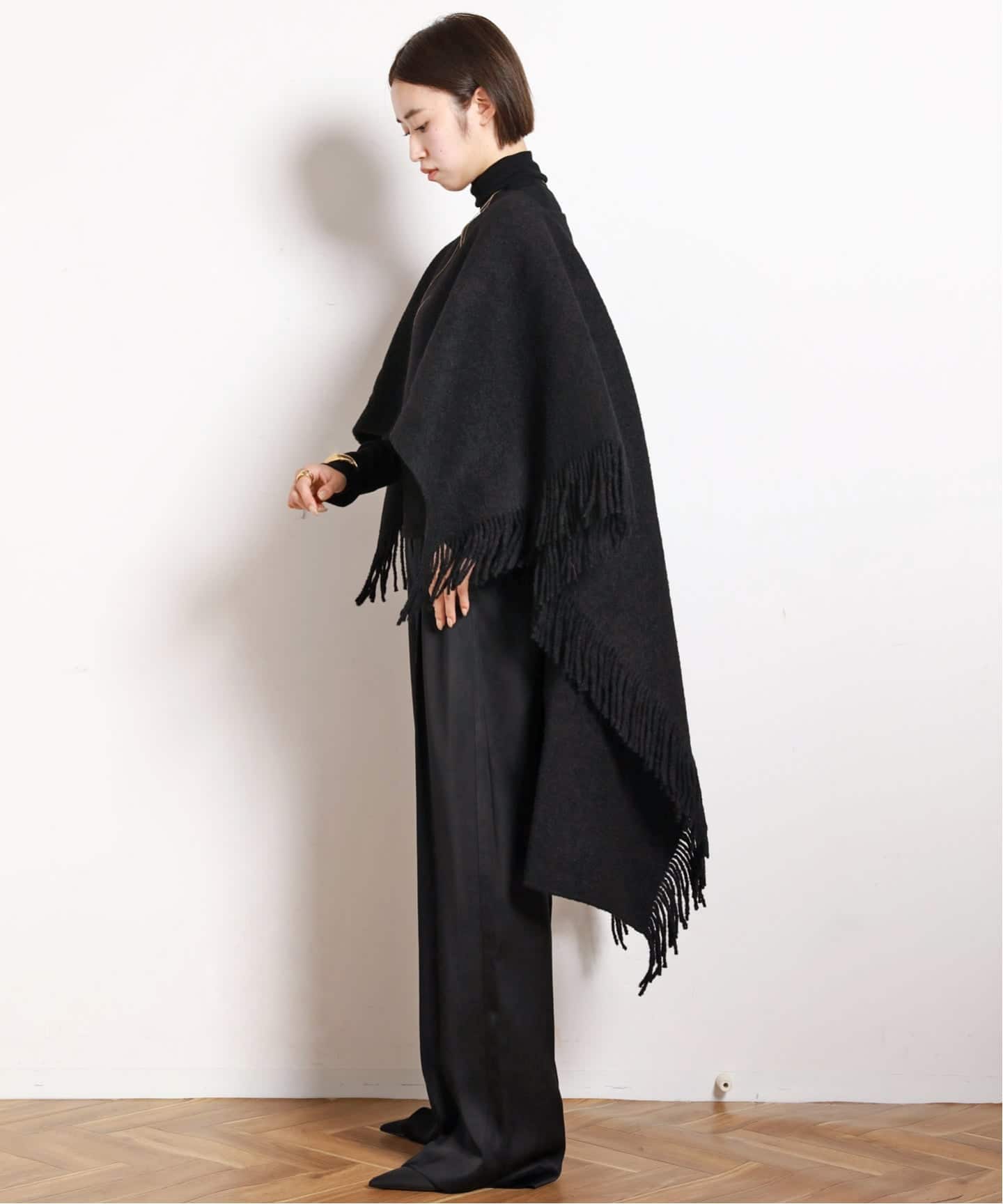 TOTEME/トーテム】FRINGE PONCHO（ポンチョ・マント）｜AP