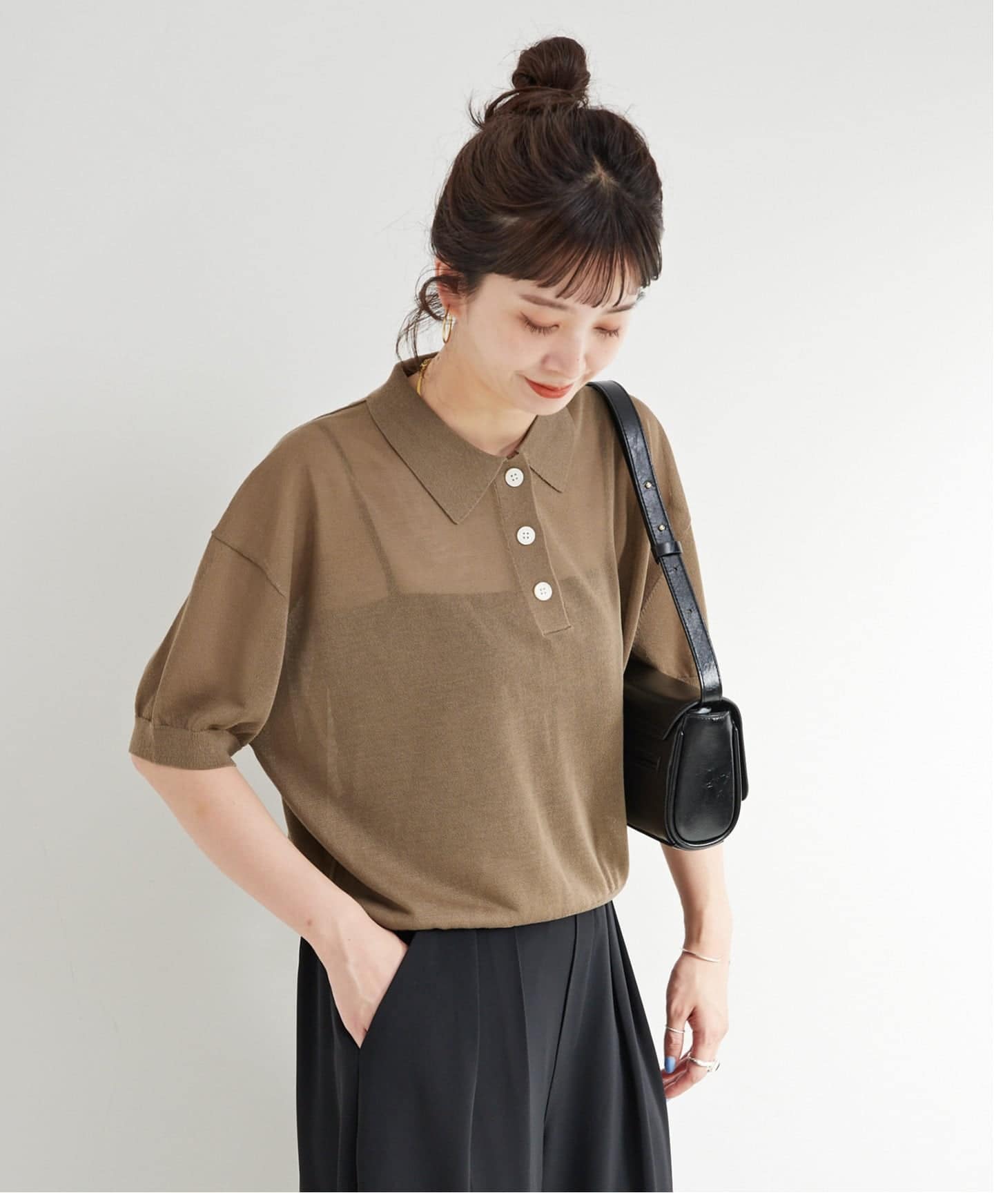 【SALE】 archivio ブラック セーター セール】ふっくらもちもち クルーネック シャギーニット
