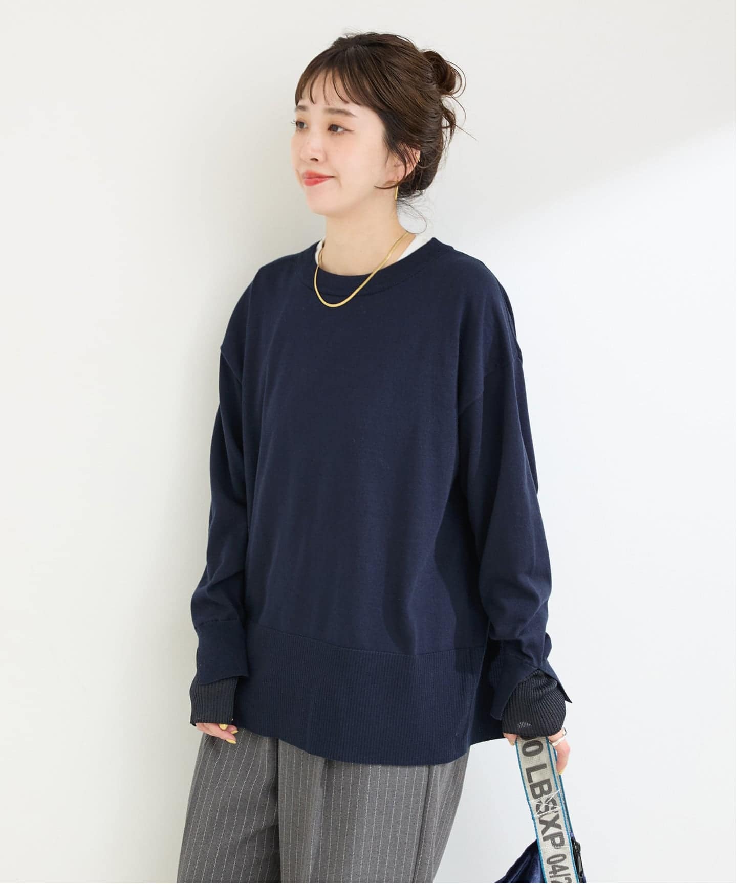 シアー素材の長袖プルオーバー シアー素材の長袖プルオーバー – OURHOME