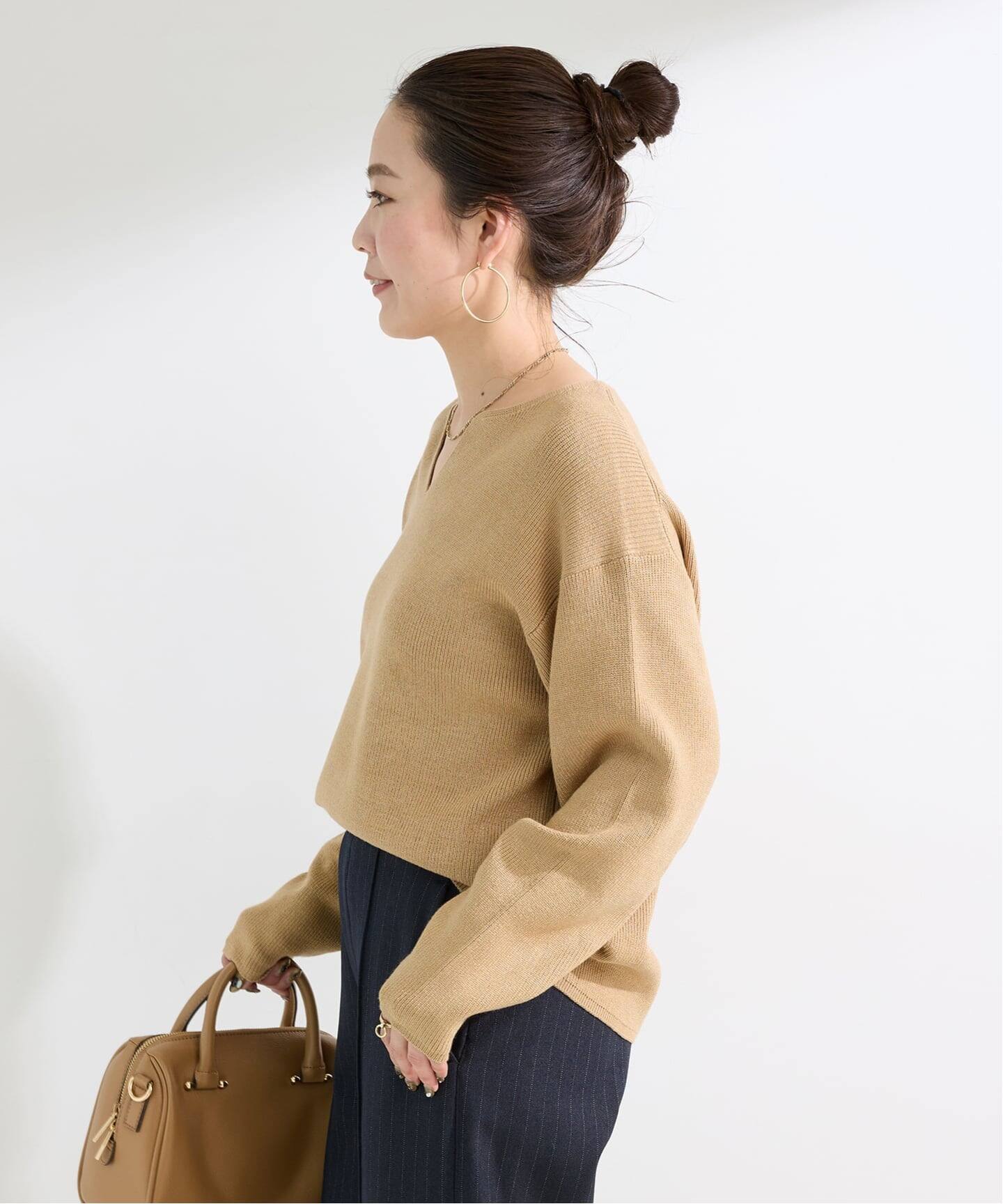 手洗い可 / 吸湿発熱 / ソリストヒートVネックニット（ニット