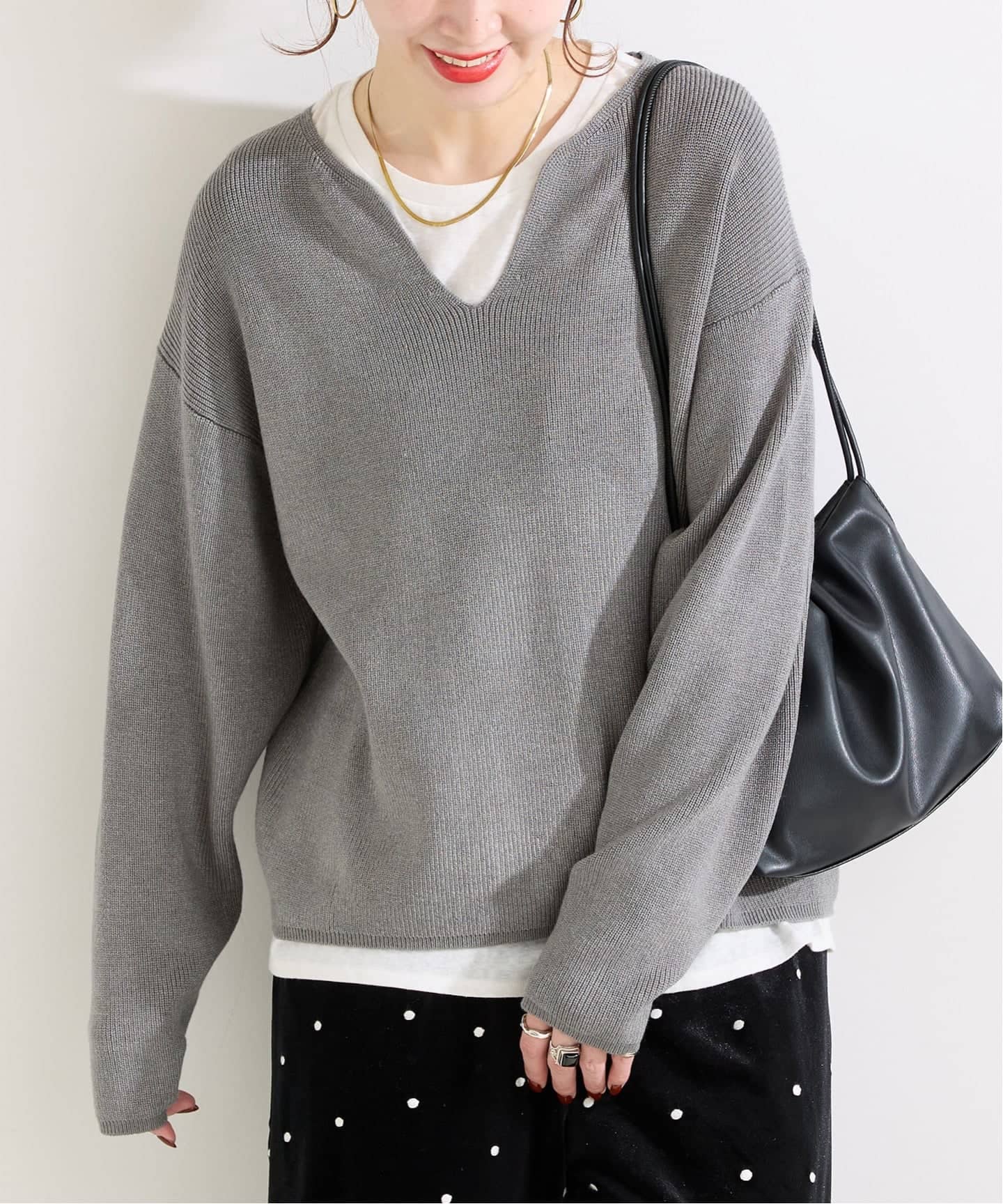 カラーがグレー／Vネックニットの商品リスト｜BAYCREW'S STORE