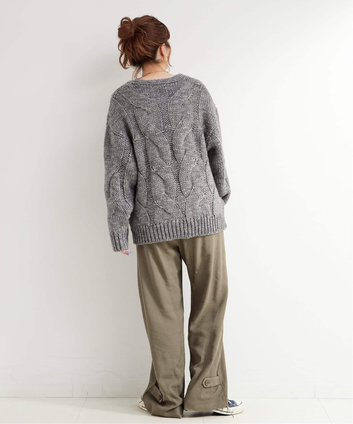 手洗い可 / Vネックビックケーブルニット（ニット／セーター）｜B.C