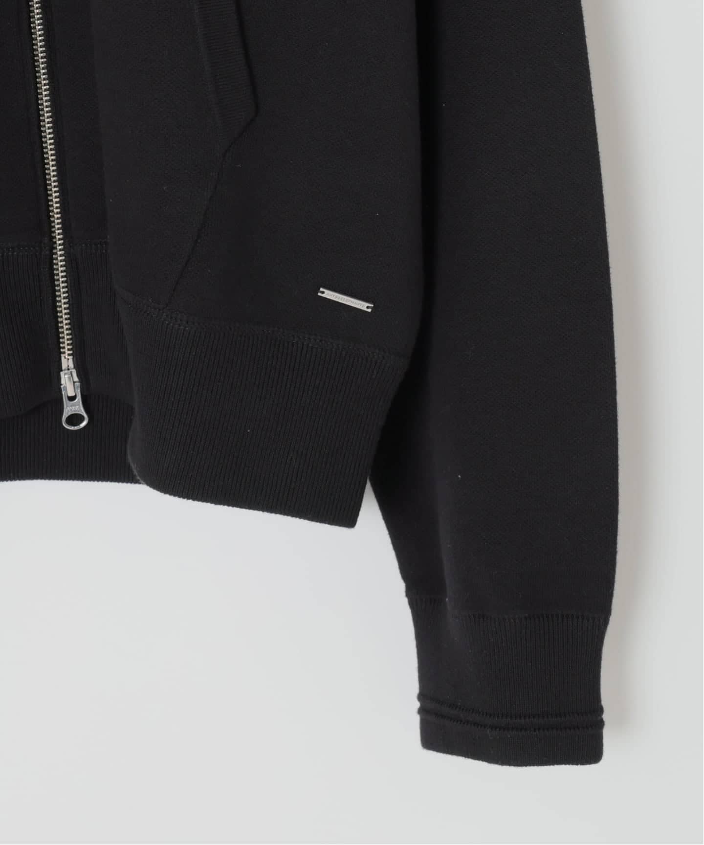 エピヌ グレーパーカー A BATHING APE（アベイシングエイプ）の「APE CROSSBONE COLLEGE