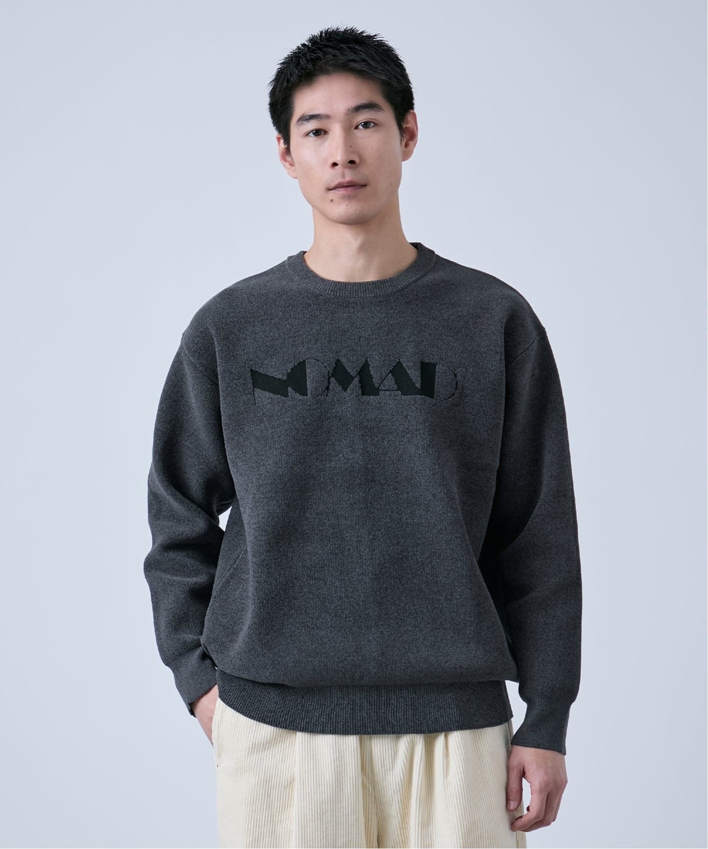 モール アソートロゴ クルーネックニット（ニット／セーター）｜B.C