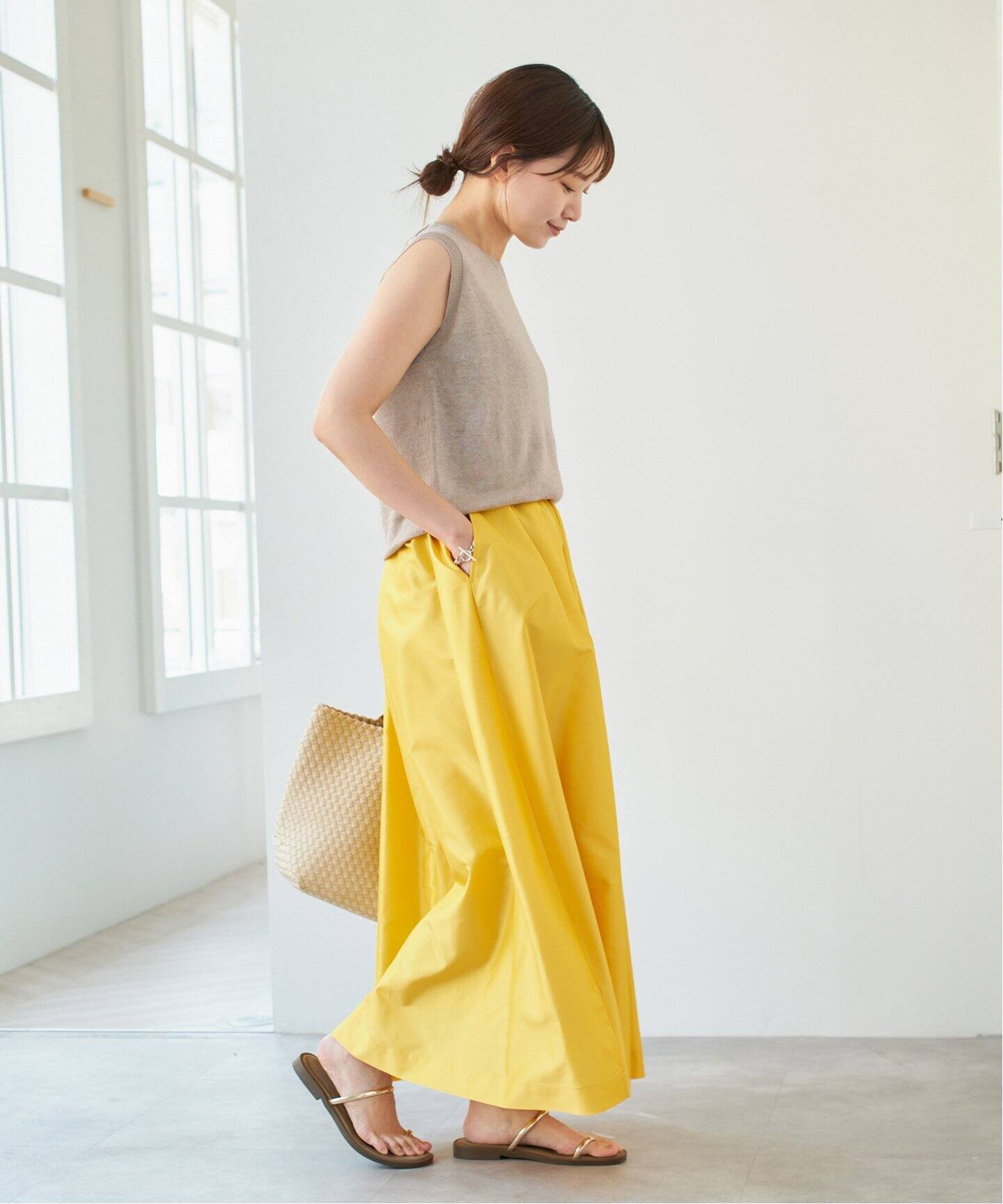 IENA - 新品　IENA リネンノースリーブプルオーバー　ナチュラル IENA(イエナ)の「リネンノースリーブプルオーバー（IENA）」 - PARTE