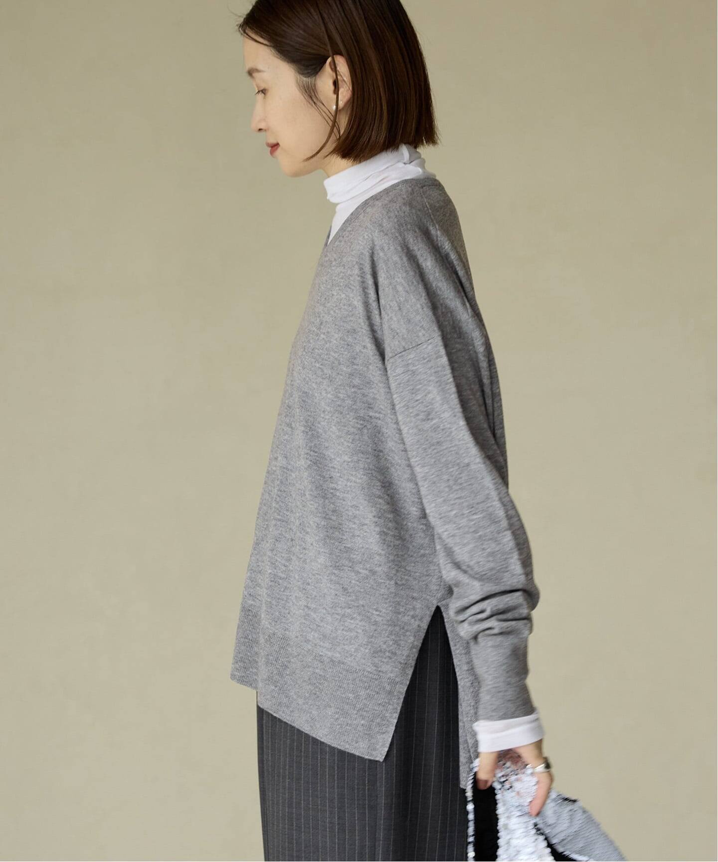 ライトウールVネックプルオーバー（ニット／セーター）｜IENA（イエナ