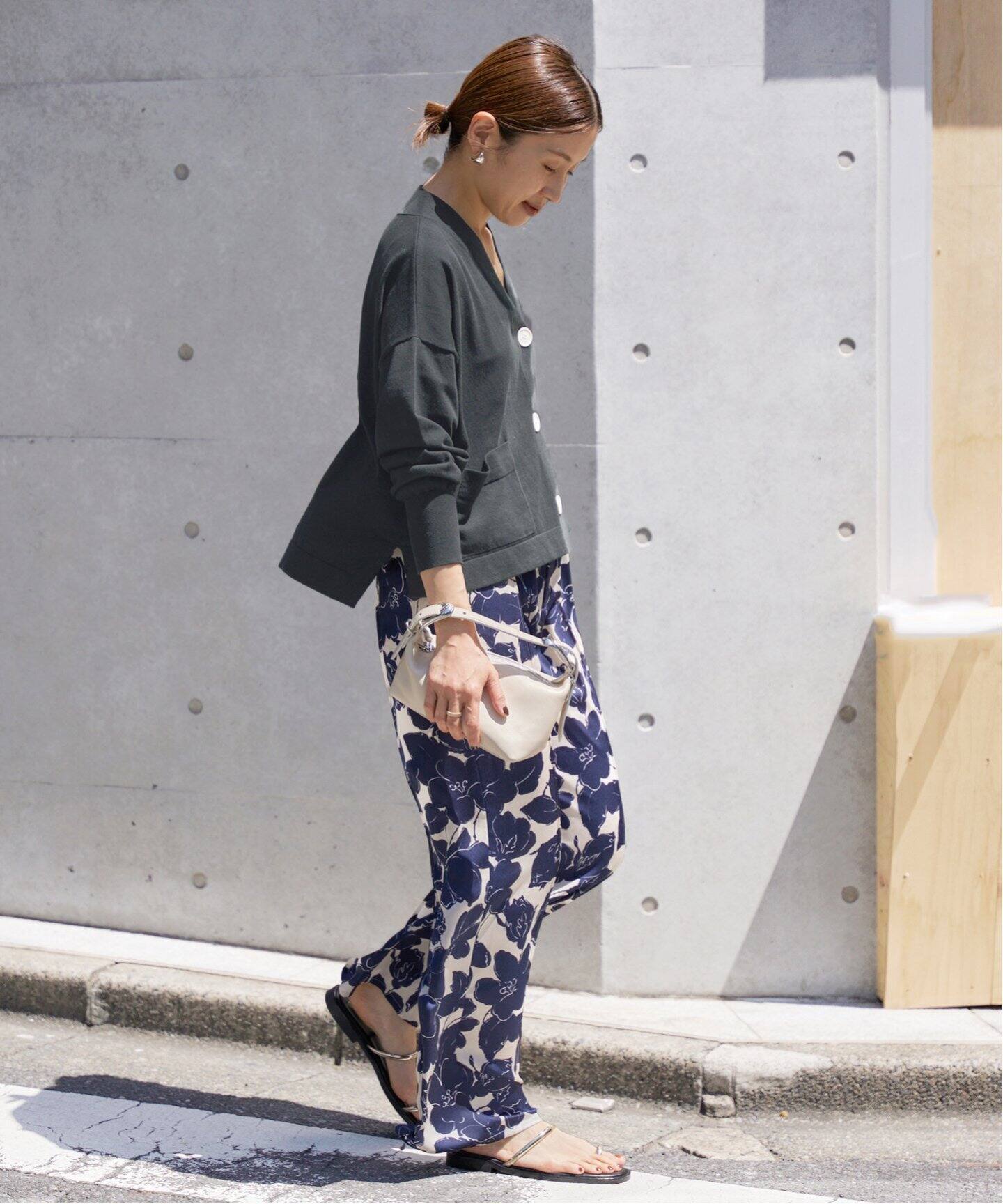 WEB限定/追加6予約》ドライコットンVネックカーディガン（カーディガン  