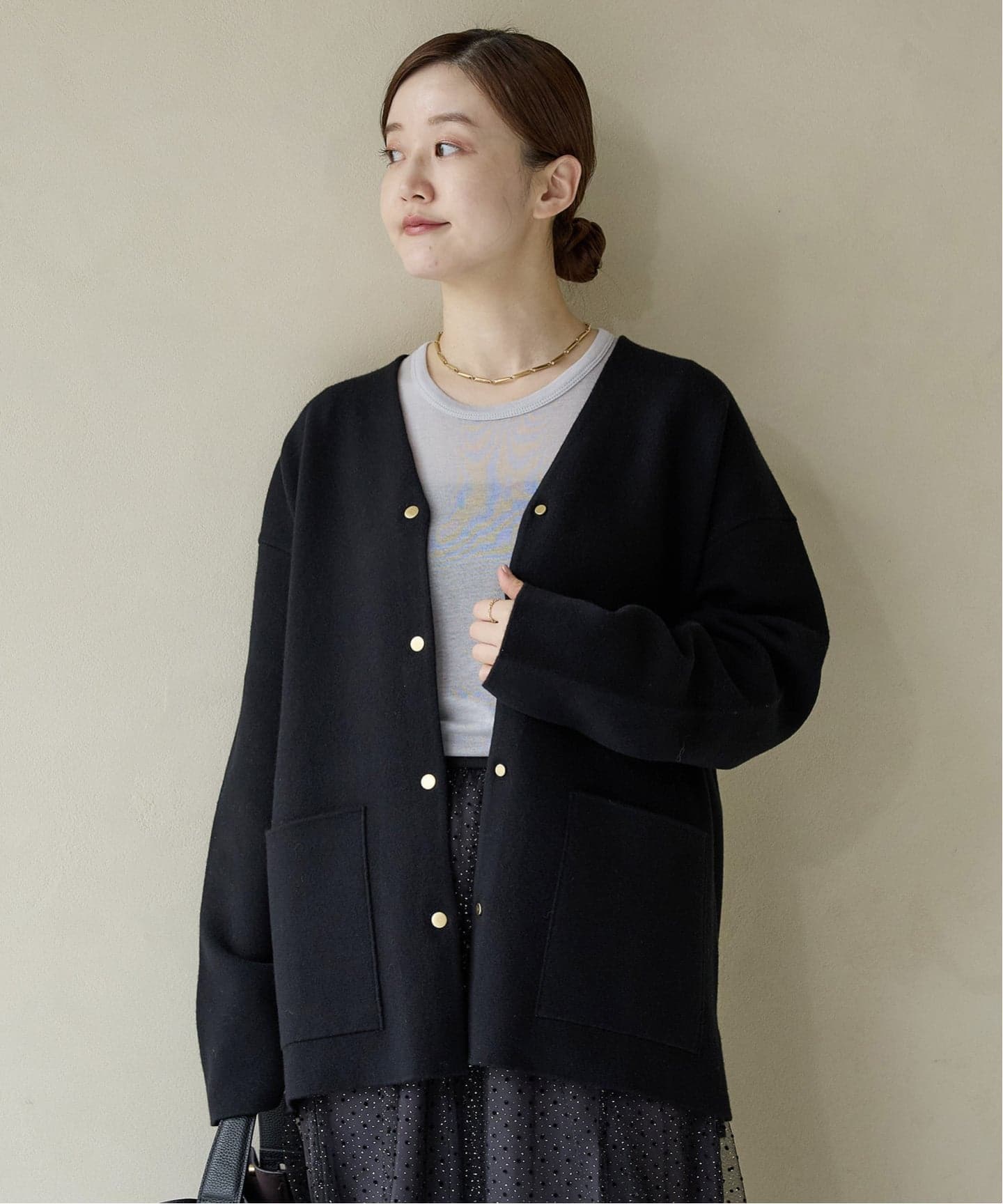 ドットボタンVネックカーディガン（カーディガン）｜IENA（イエナ）の