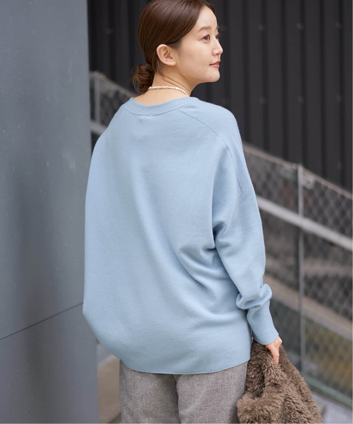 追加2》Fineニュージーウール ニュアンス Vプルオーバー（ニット