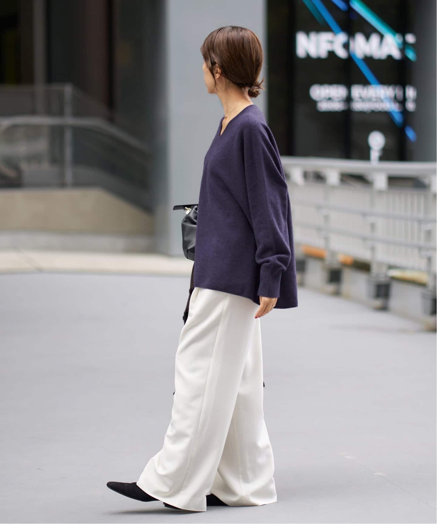 追加3》Fineニュージーウール ニュアンス Vプルオーバー（ニット