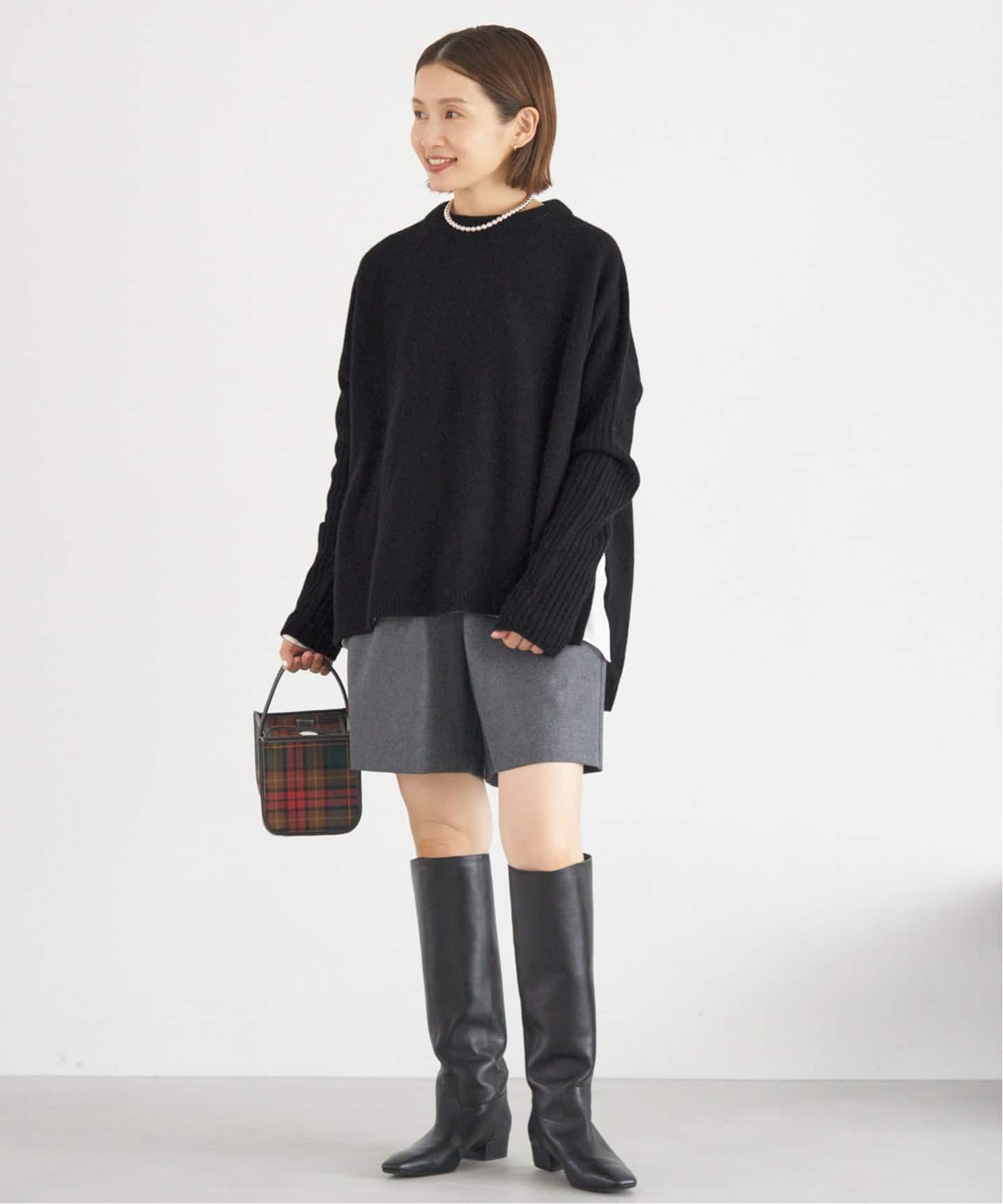 WEB限定/追加》ウールカシミヤ 脇スリットクルーネックプルオーバー