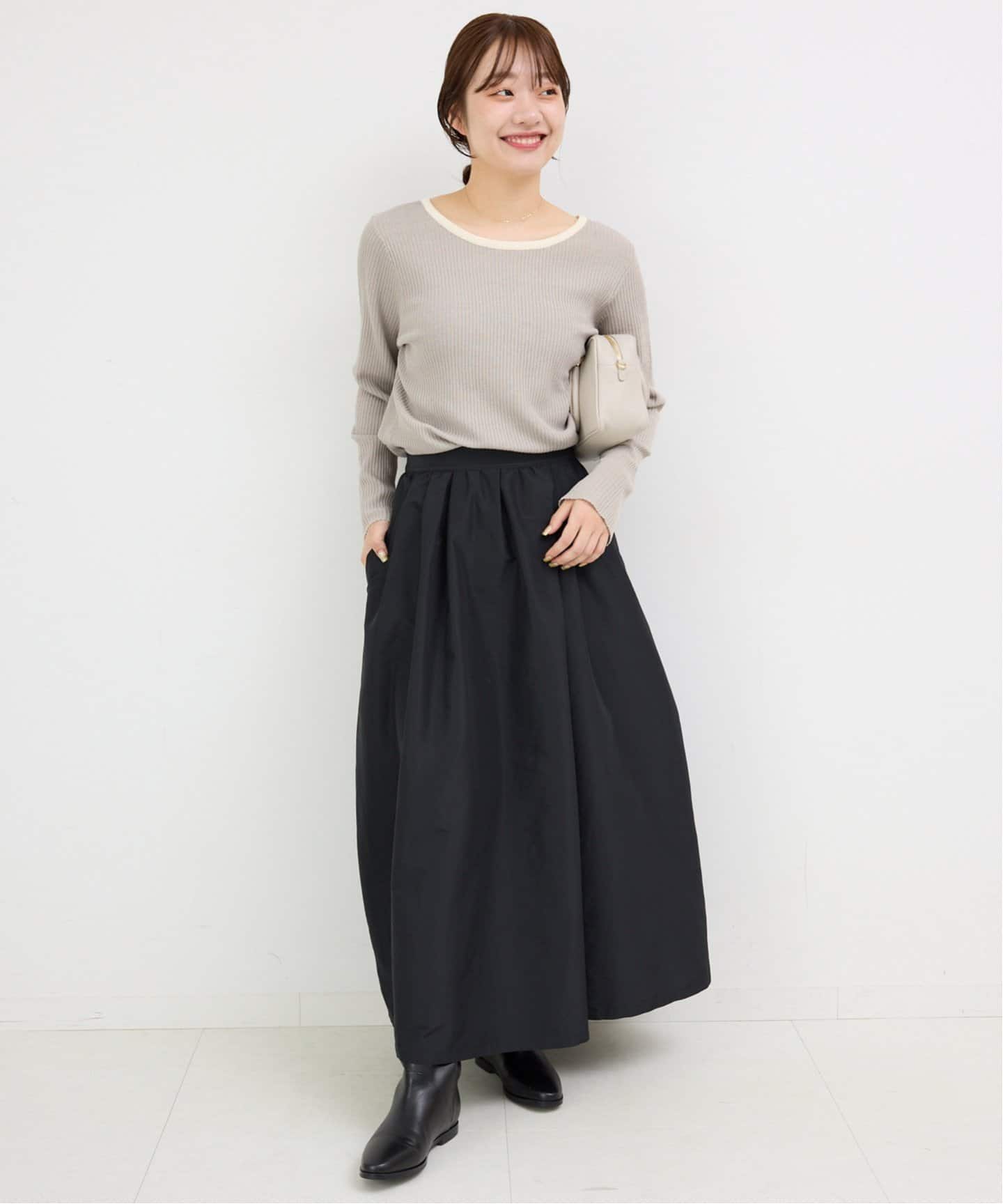 スローブイエナ　リブニット　ブラック SLOBE IENA（スローブイエナ）の「echecsリブニット（）」 - WEAR