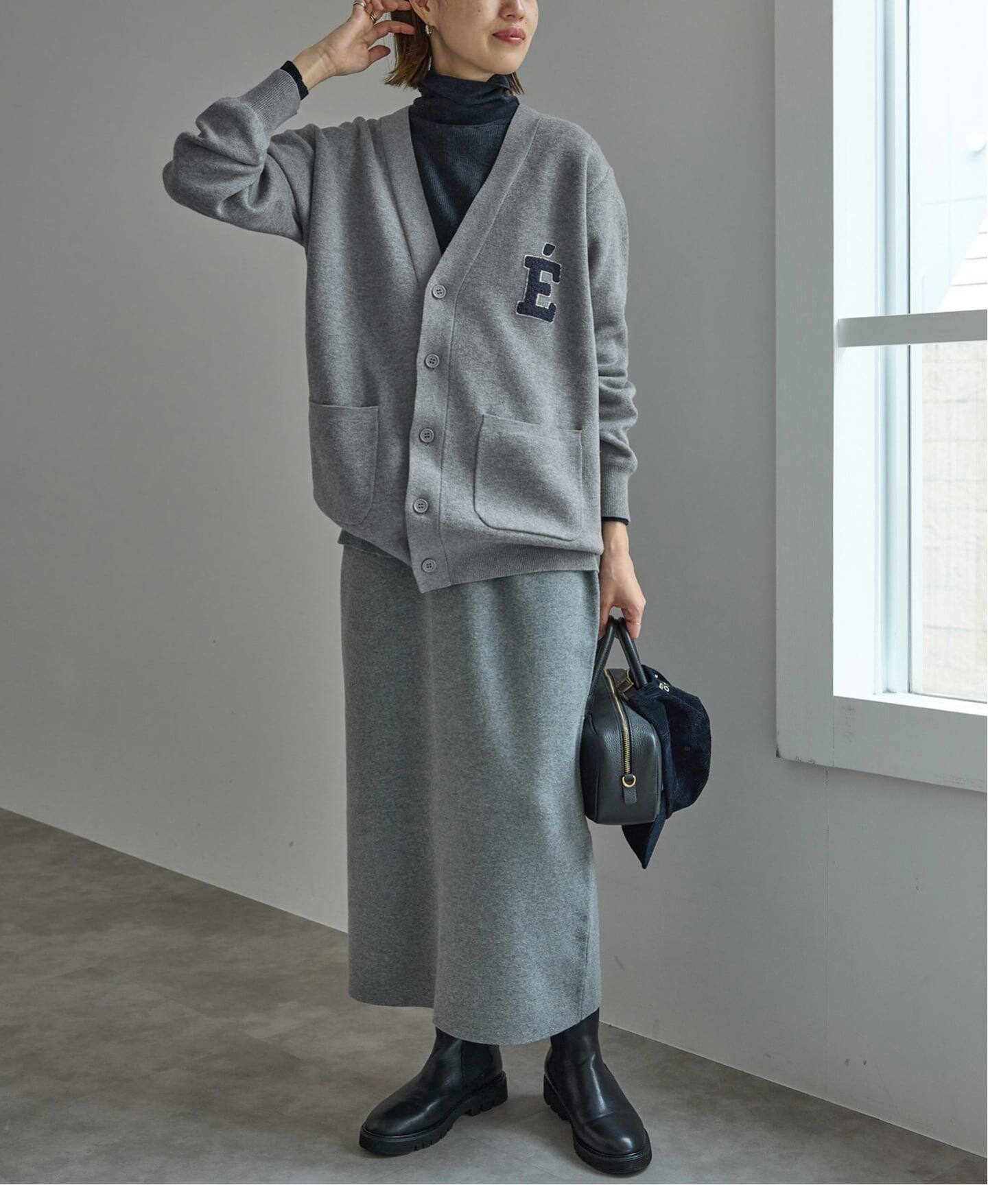 未使用　スローブイエナ　ロゴ刺繍入りカーディガン SLOBE IENA（スローブイエナ） カーディガン 「WEB限定/追加2」サガラ